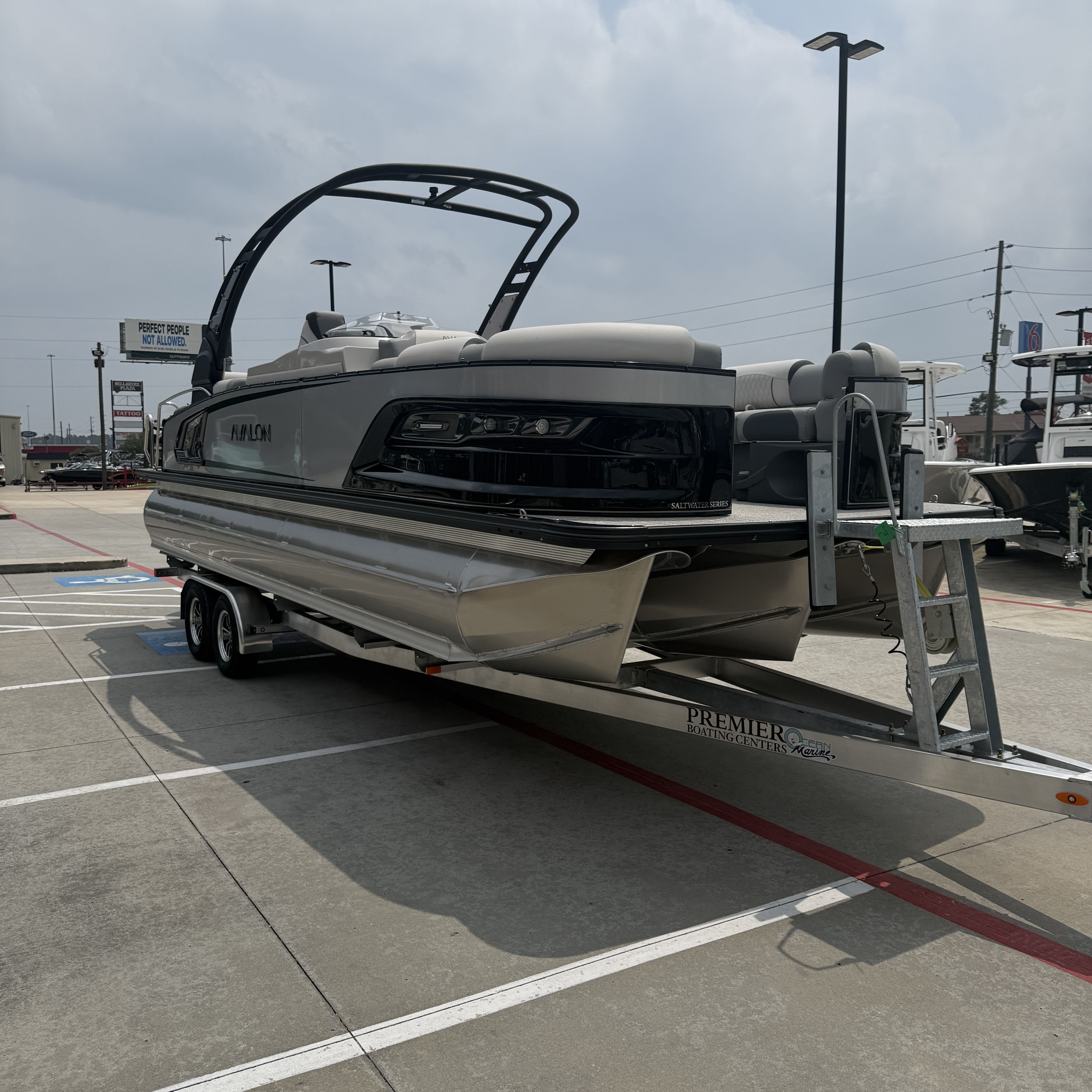 2026 Avalon QLS25T Excalibur - 6