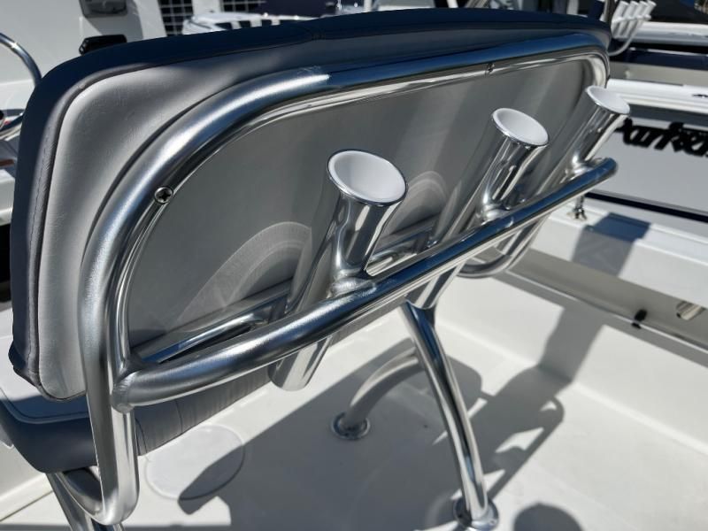 2025 Parker 18SE Center Console - 22