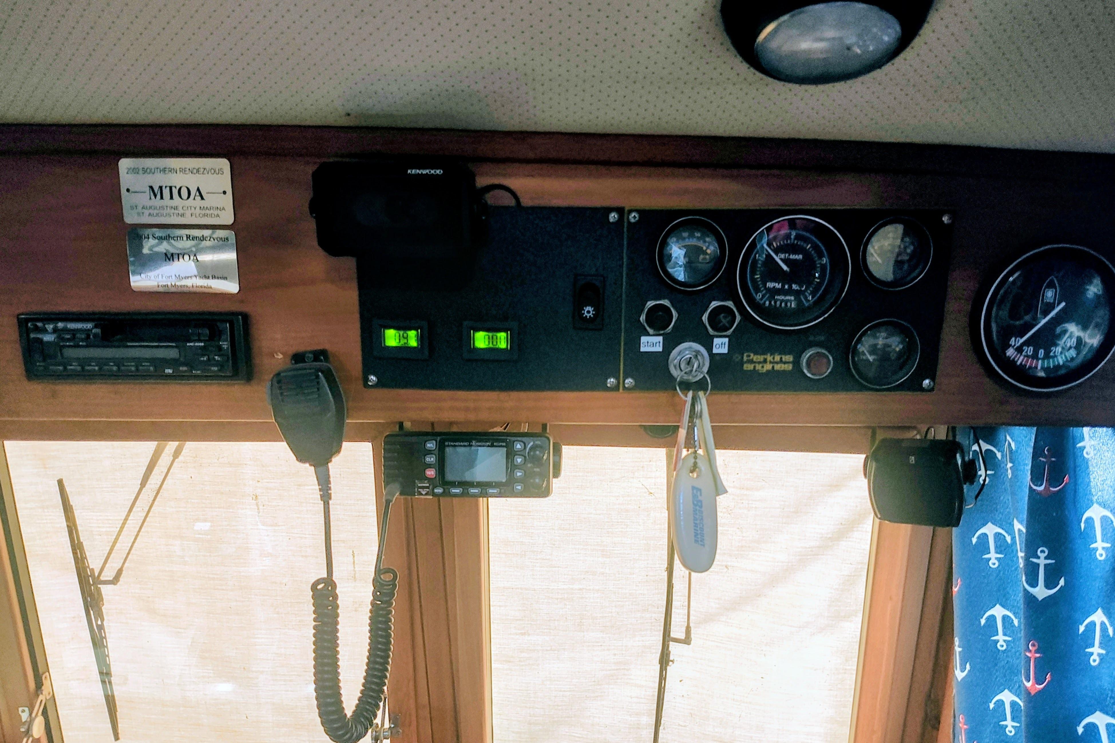 1986 CHB Senator - 27