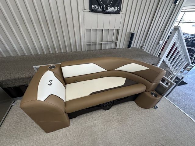 2026 Avalon Venture 85 Quad Lounger 23 FT - 3