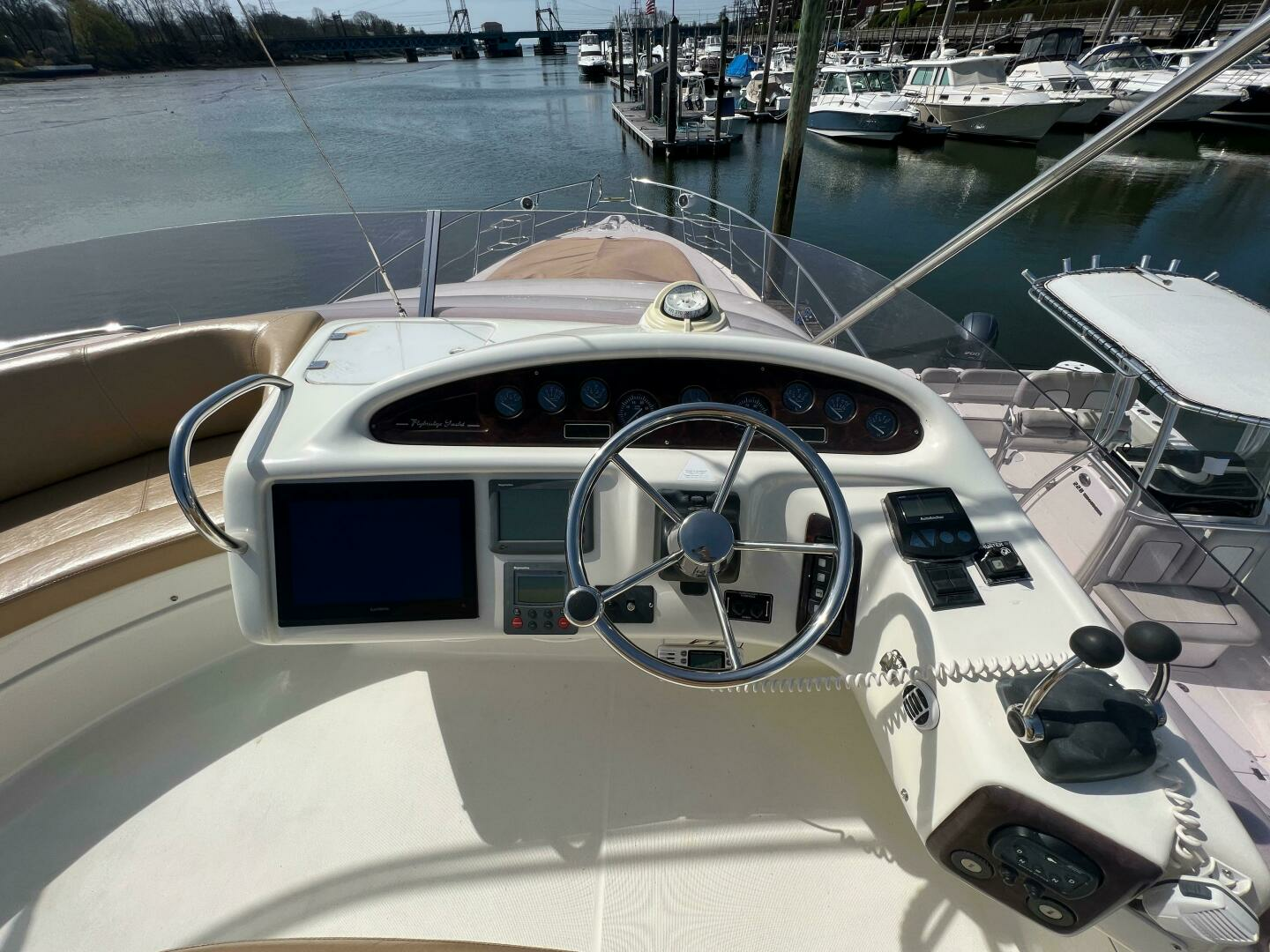 2004 Cranchi Atlantique 48 - Image 9