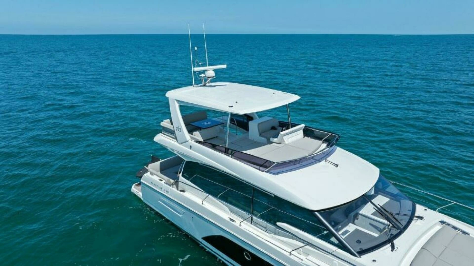2022 Prestige 590 Flybridge - Image 66