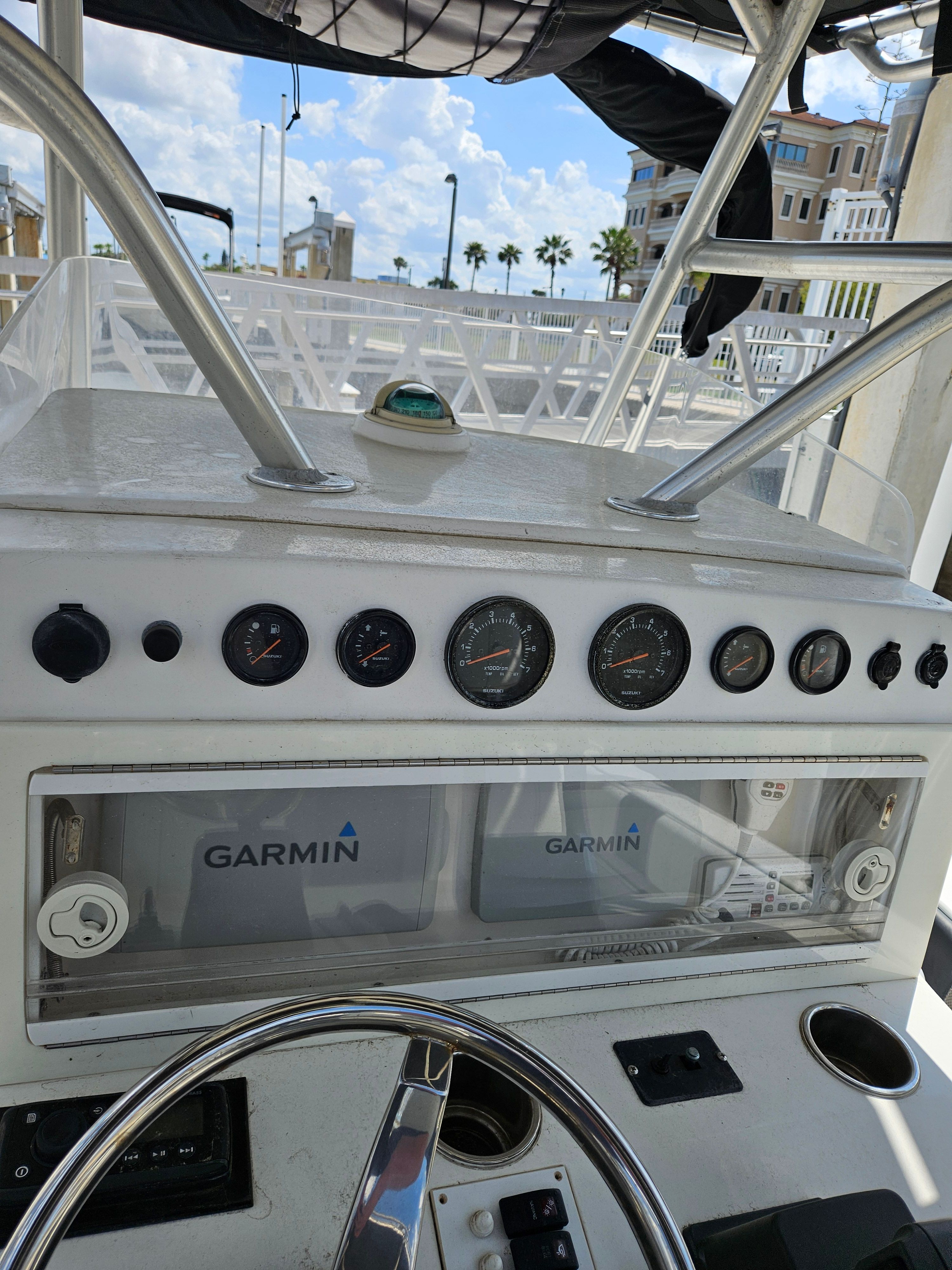 2003 World Cat EYV - 4