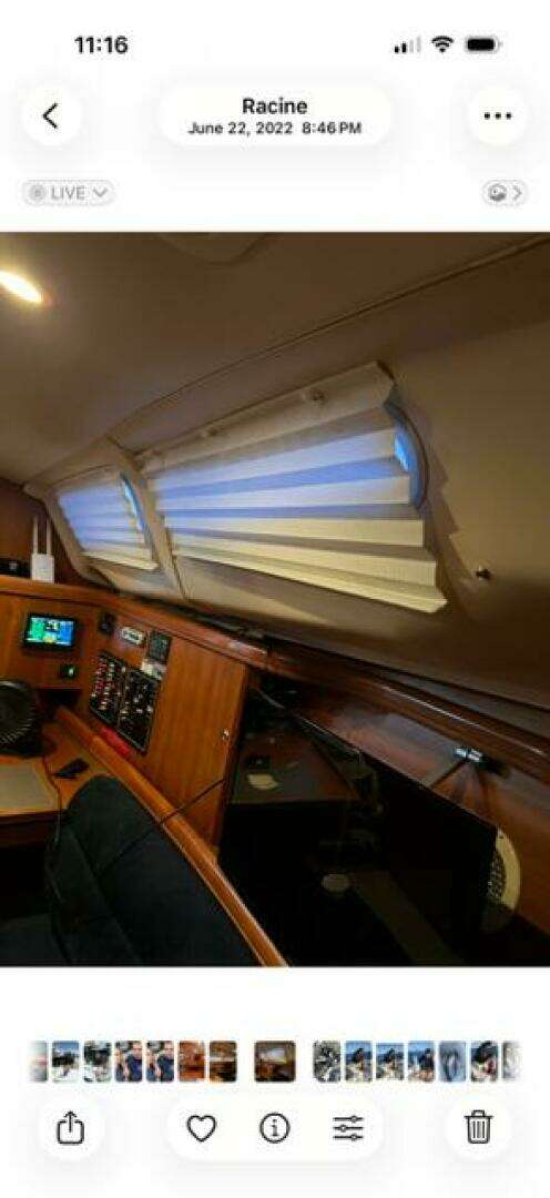 2003 Hunter 353 - Image 14