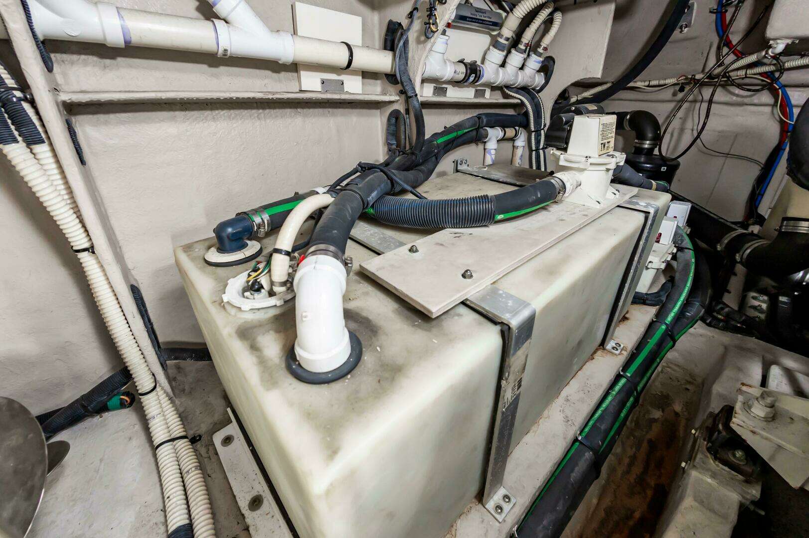 2015 Sea Ray 510 Fly - Image 65