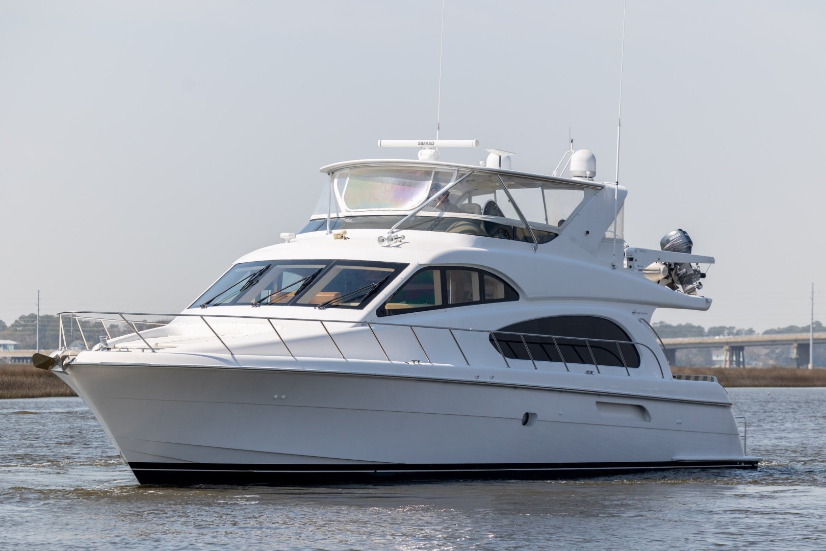2008 Hatteras Motor Yacht - Image 9