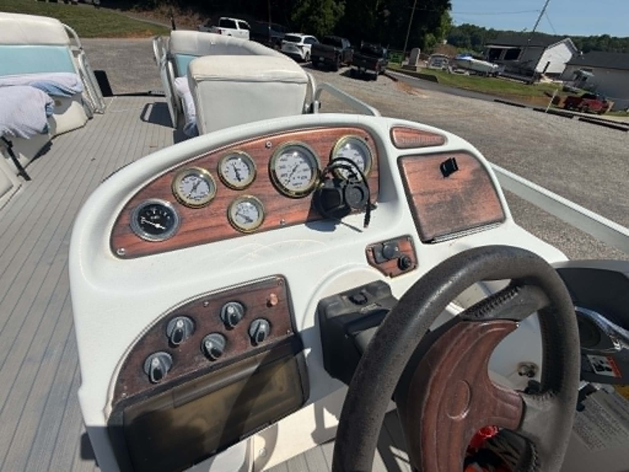 2001 Sundancer Poontoons 260D Legand - 20