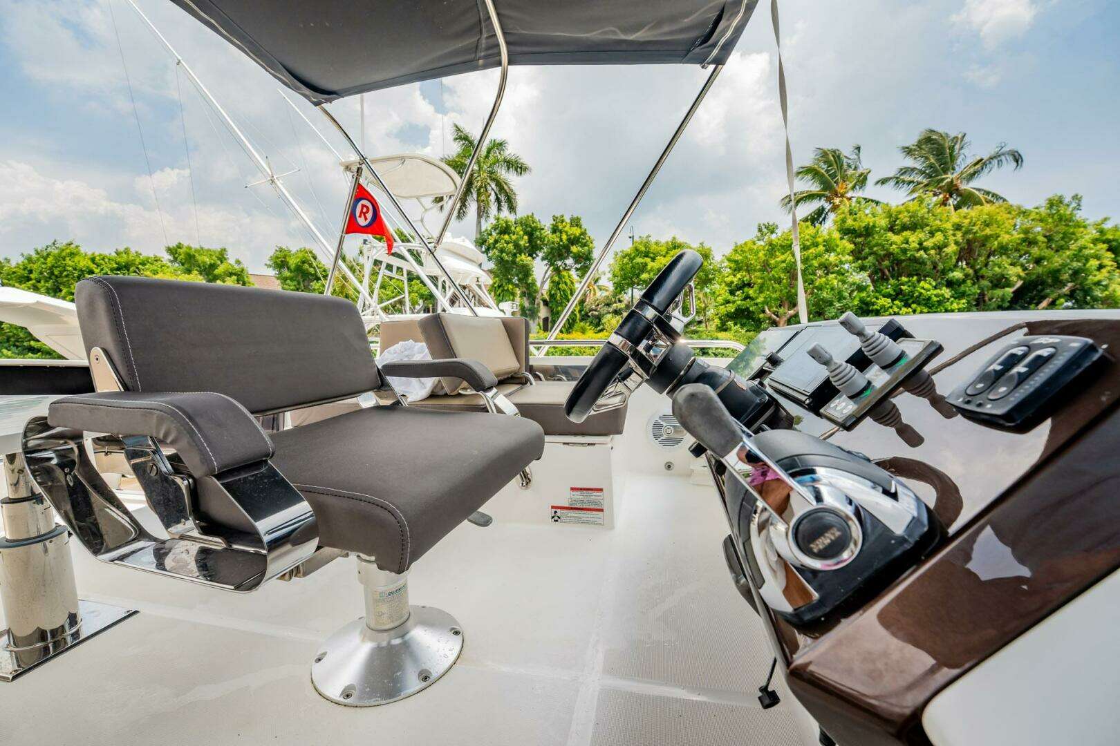 2017 Galeon 510 Skybridge - Image 57
