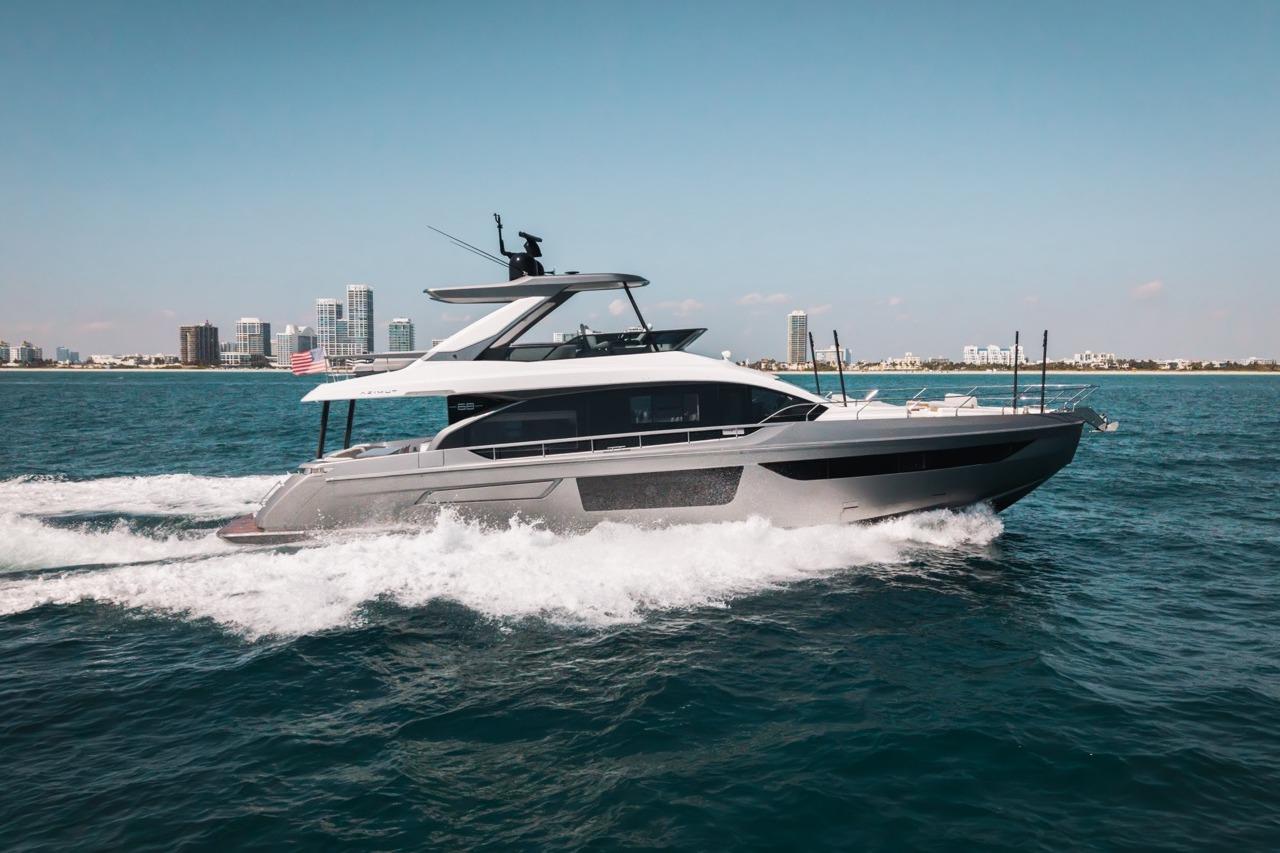 2023 Azimut Fly 68