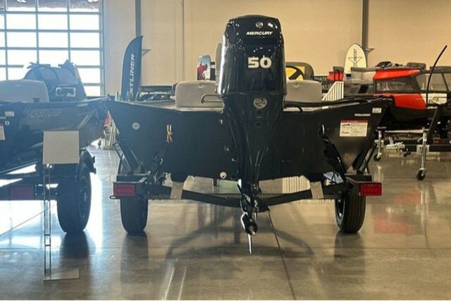 2026 Crestliner Storm - 2