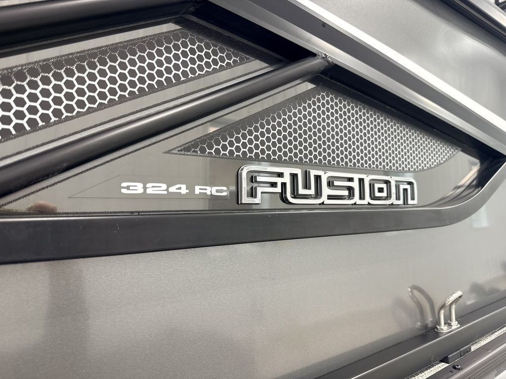 2025 SunCatcher Fusion 324RC - 3
