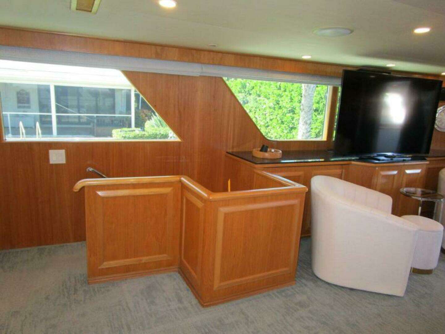 1986 Burger Flush Deck with Flybridge - Image 18