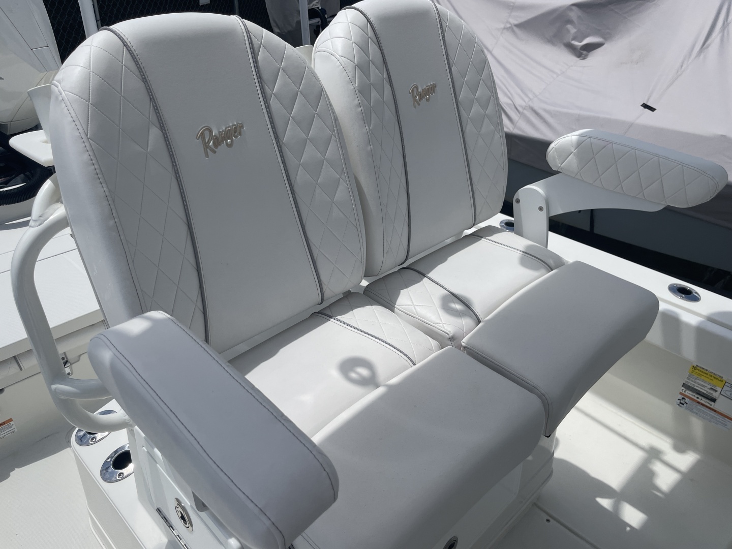 2022 Ranger 2510 Bay - Image 39