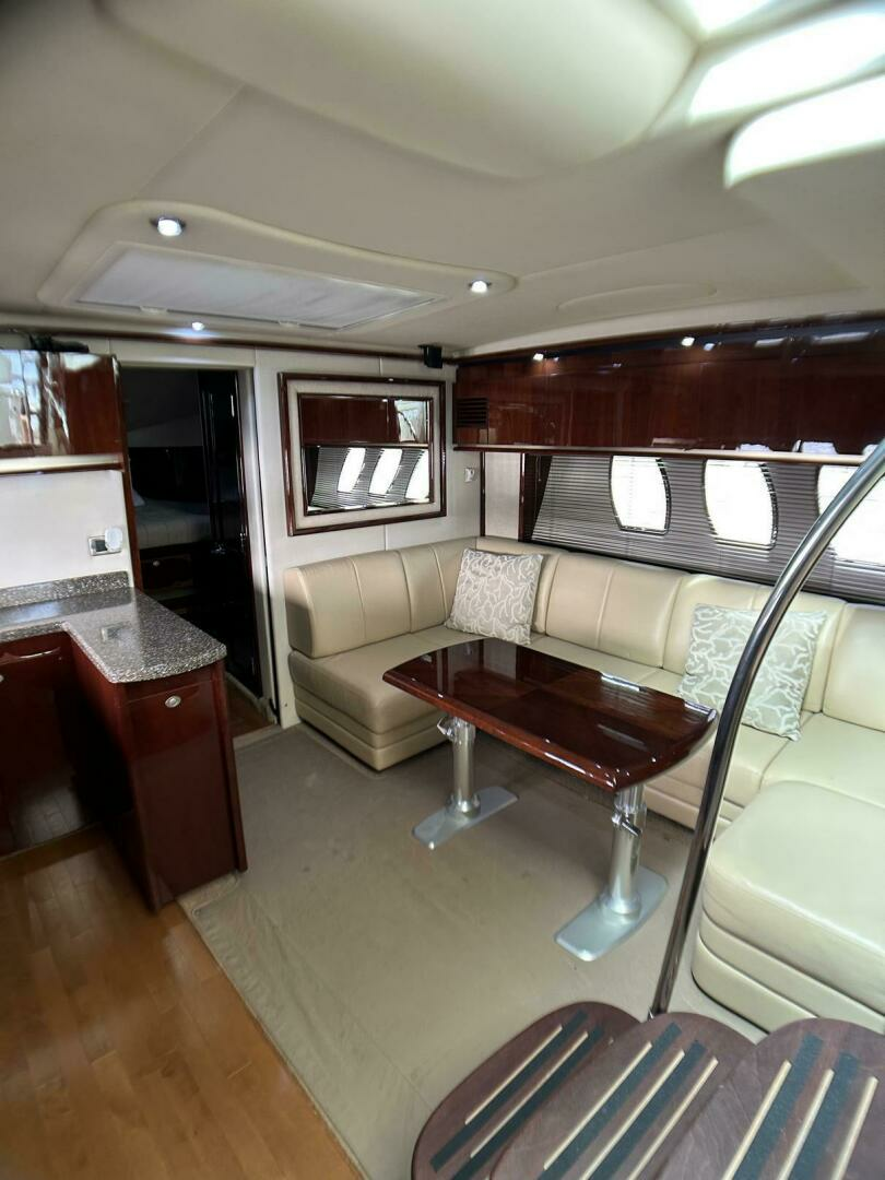 2008 Sea Ray 480 Sundancer - Image 32