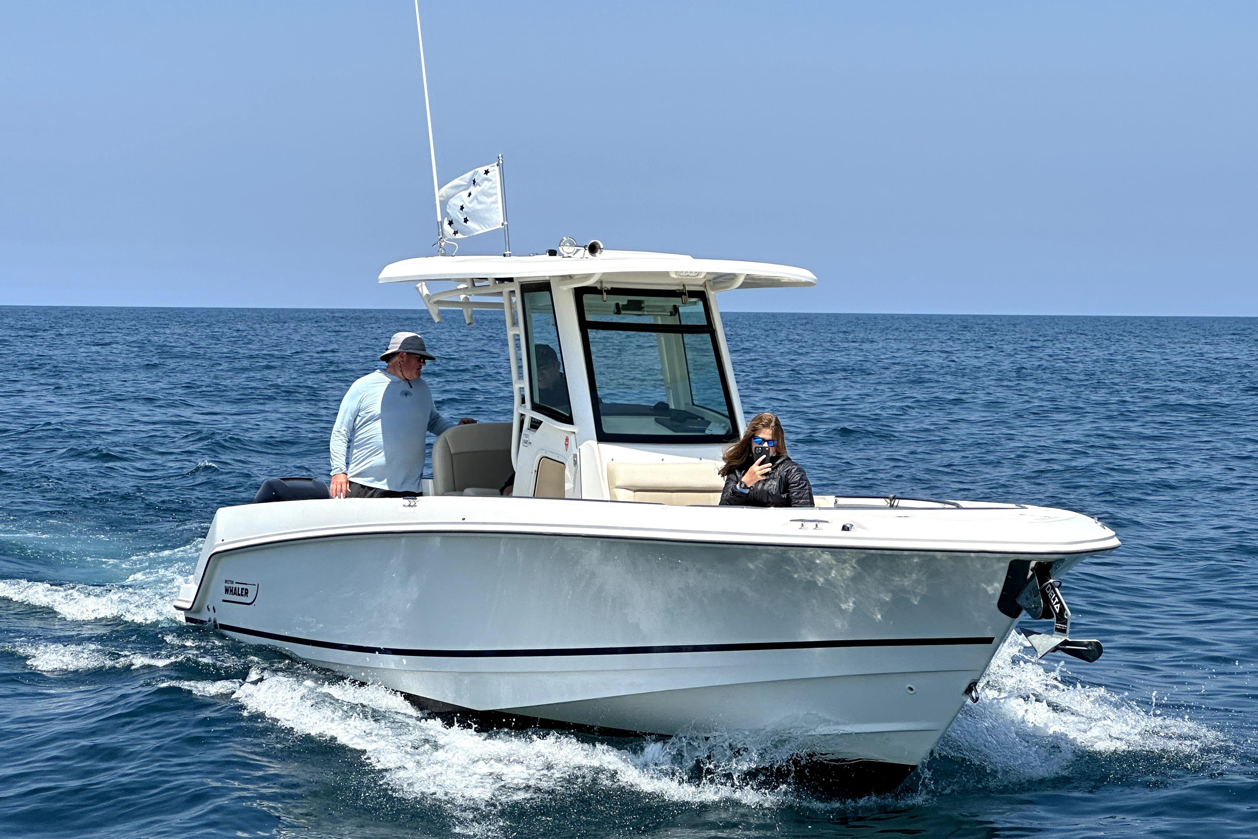 2016 Boston Whaler 280 Outrage
