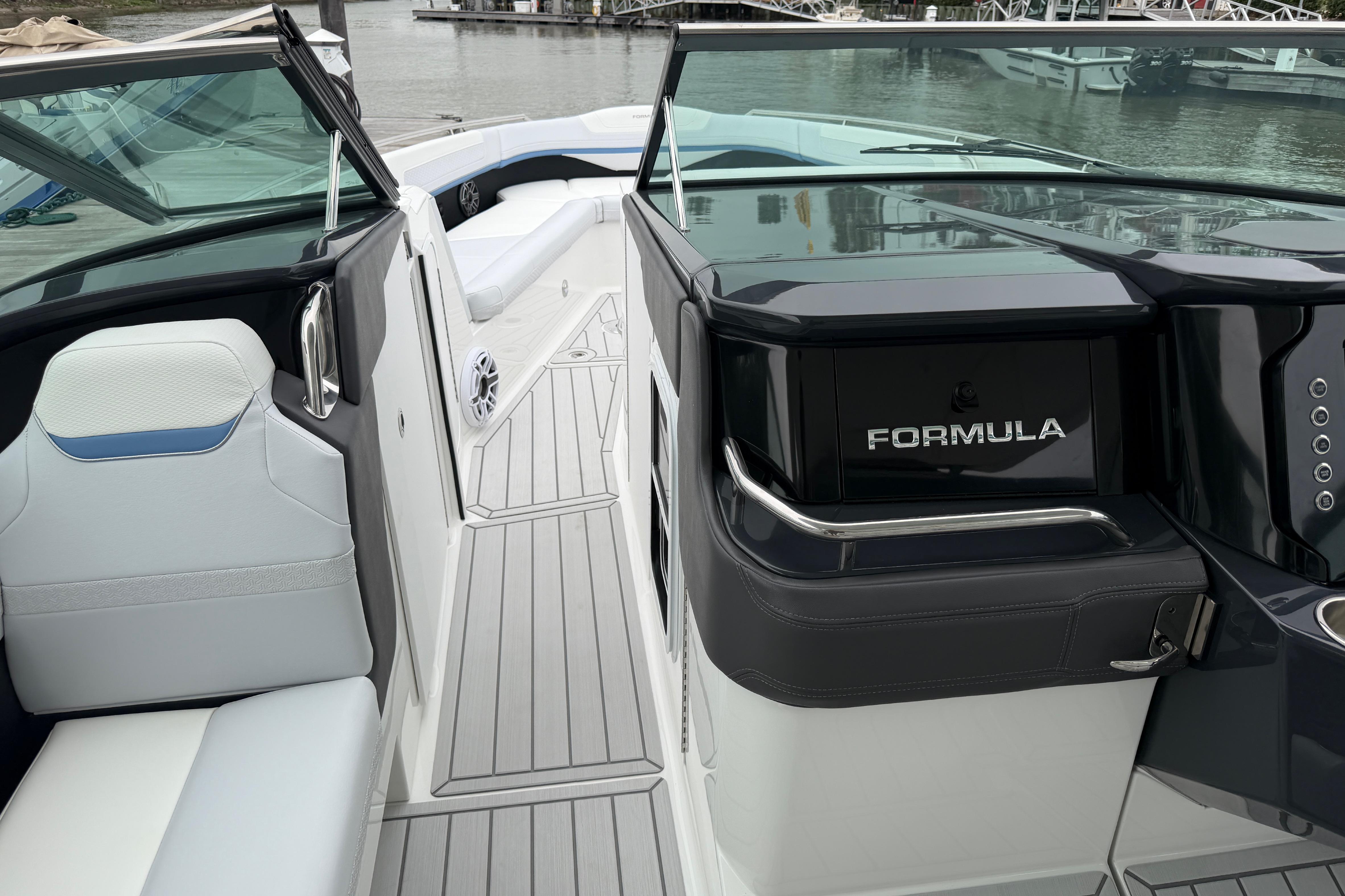 2026 Formula 360 Crossover Bowrider OB interior with sleek seating and modern design.