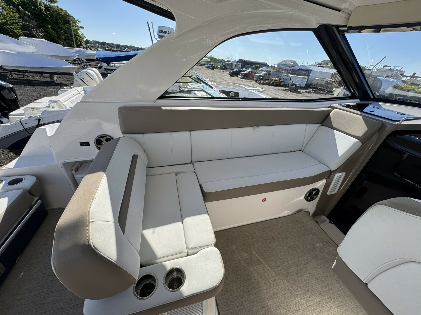 2016 Regal — - Image 13