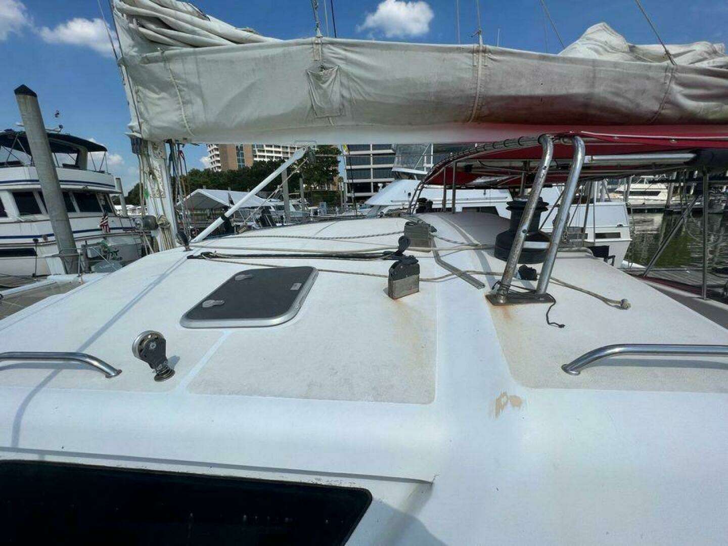 1995 Voyage Yachts 47 Mayotte - Image 5