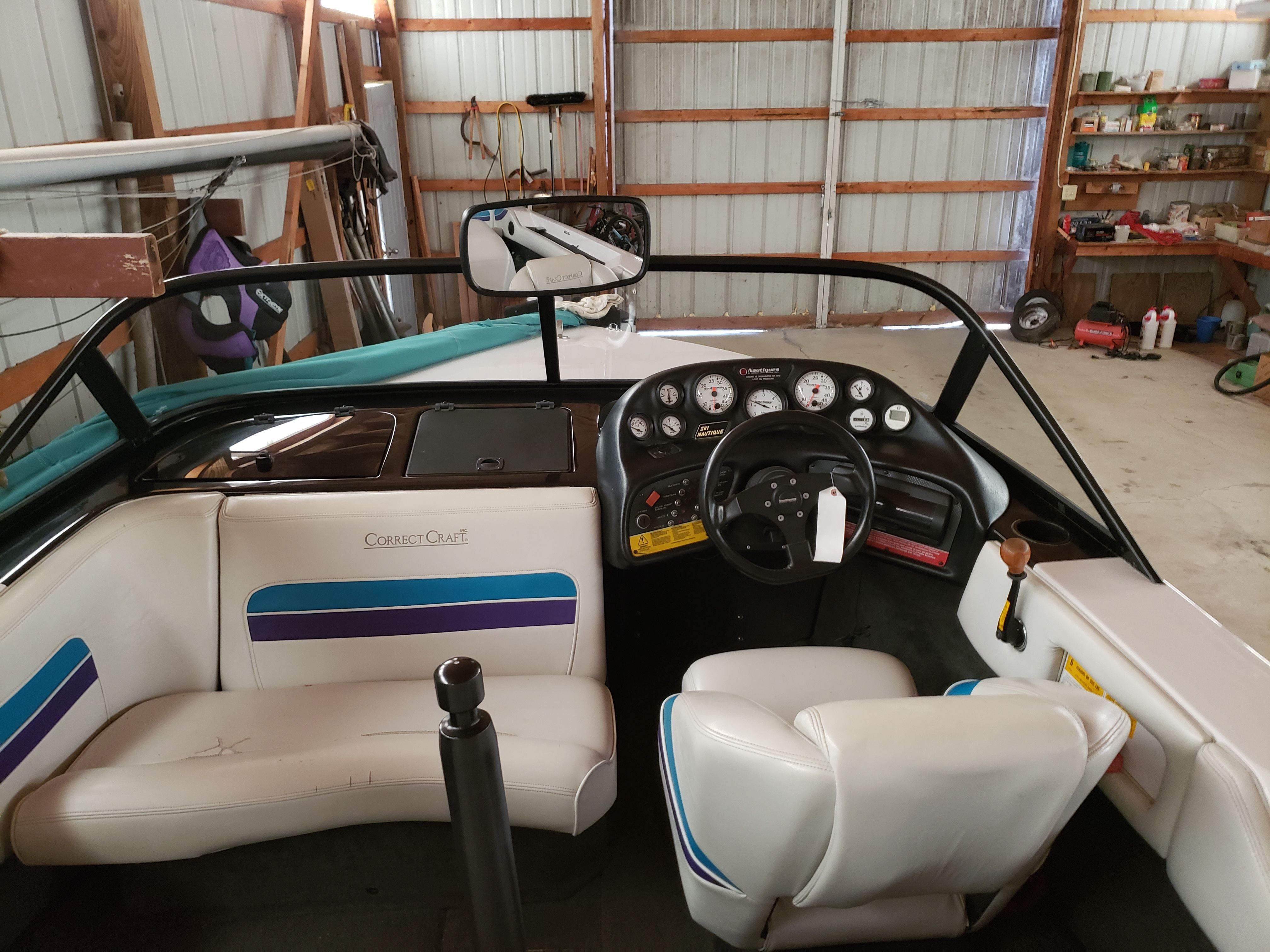 1996 Correct Craft Ski Nautique - 4