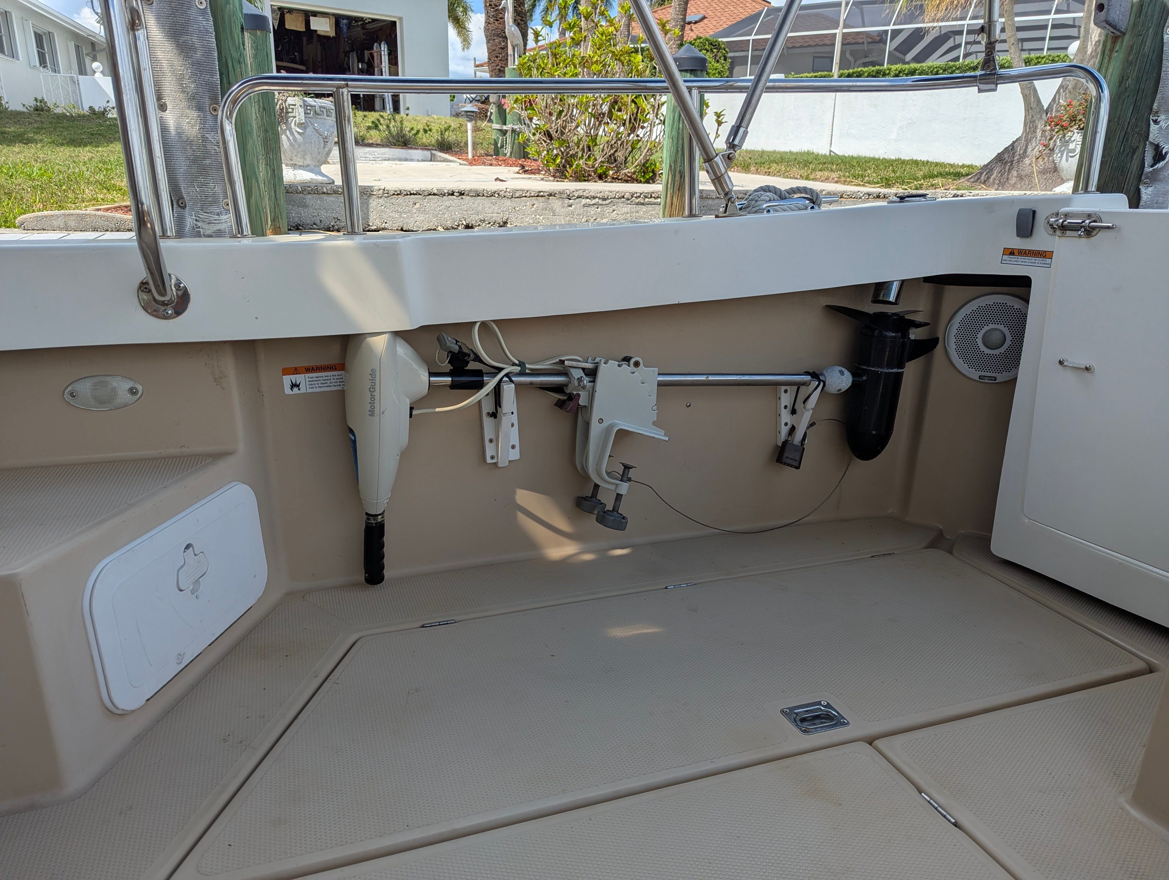 2014 Ranger Tugs R-27 - 68