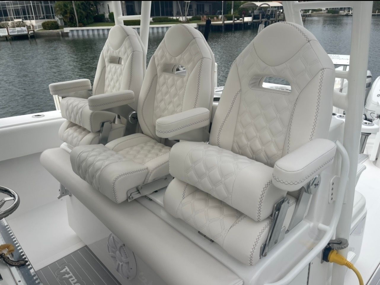 2017 SeaHunter Center Console - 9