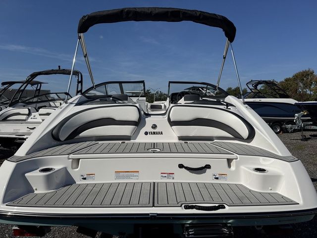 2026 Yamaha Boats SX195 - 3
