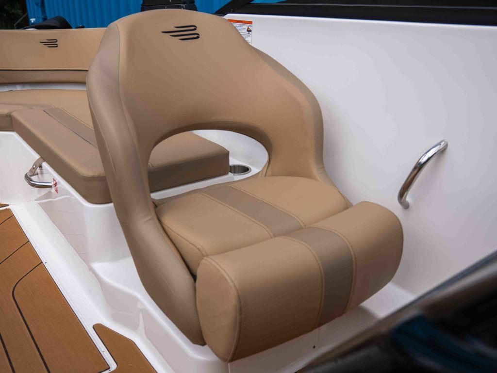 2026 Bayliner V20 - 10