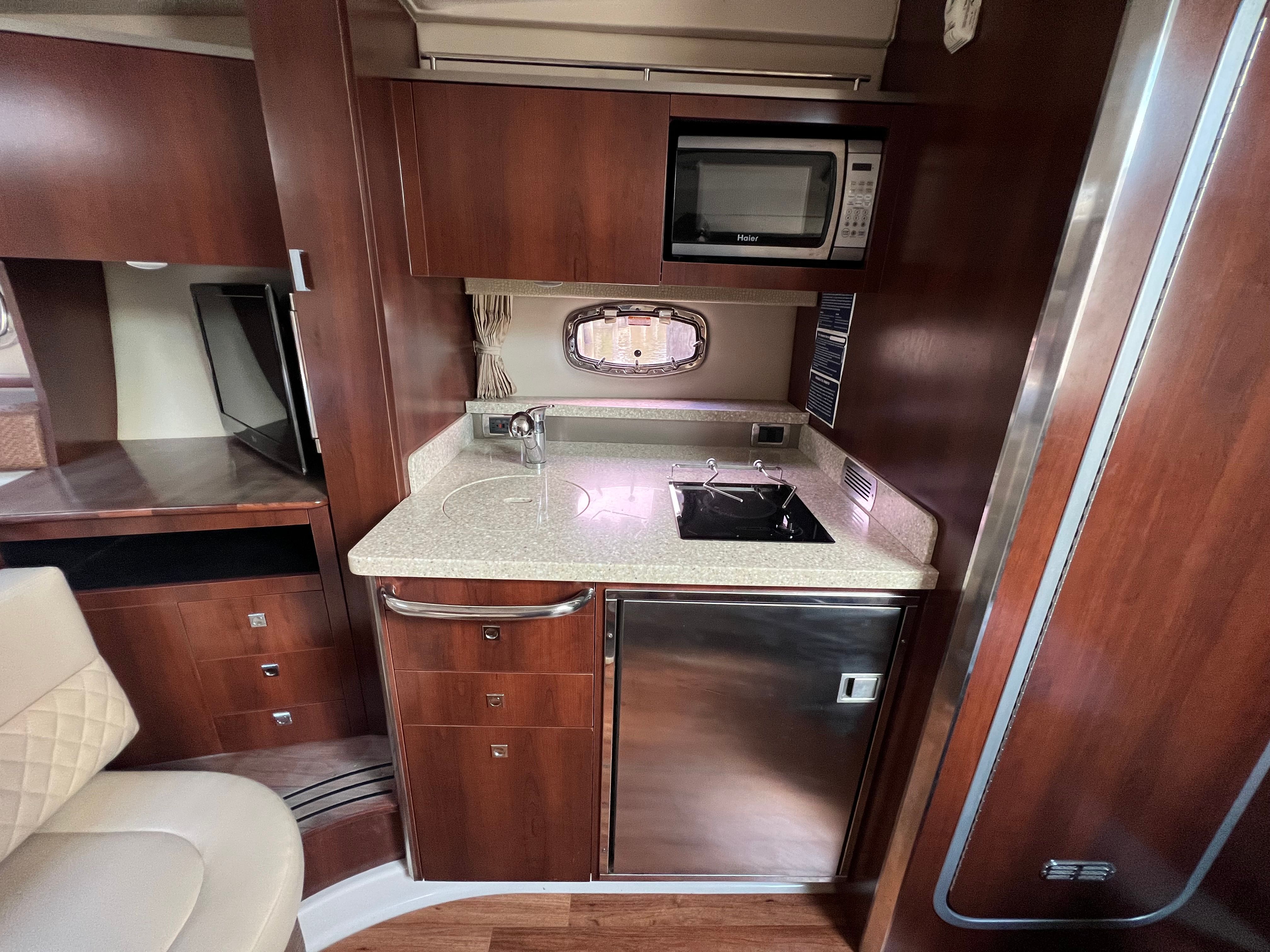 2013 Chaparral 330 Signature - 5