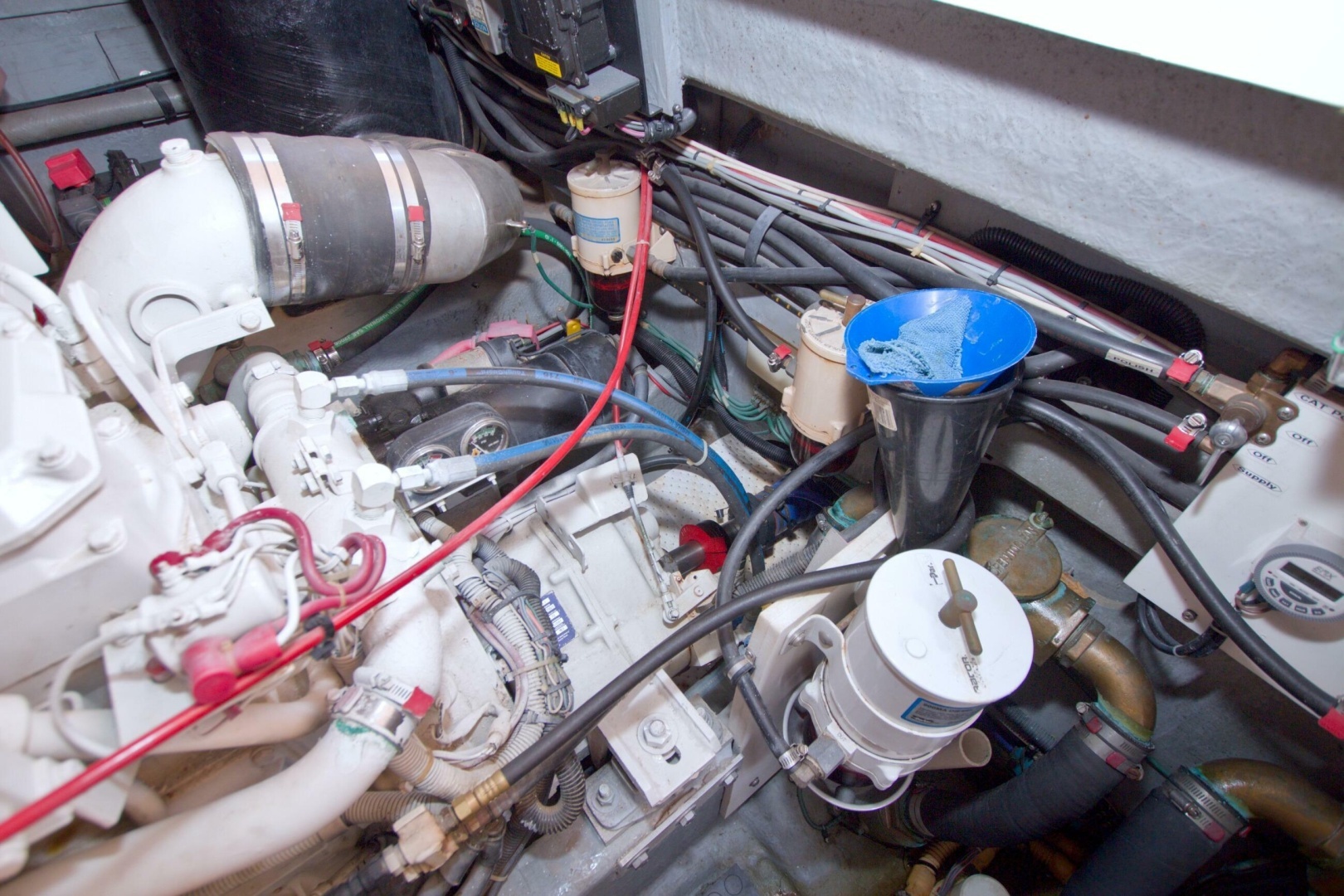 1997 Sea Ray 370 Express Cruiser - Image 63