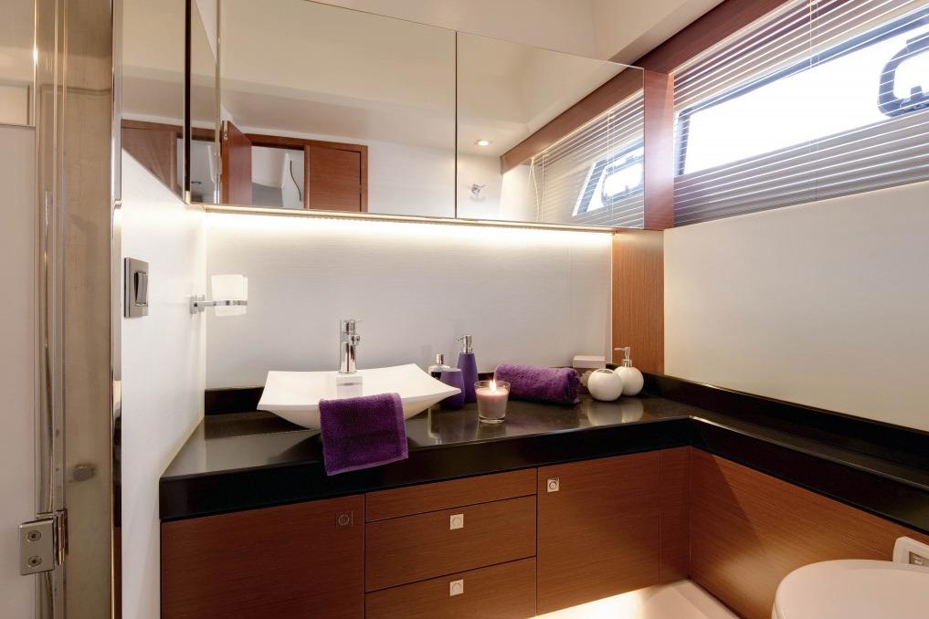 Manufacturer Provided Image: Luxurious bathroom in 2017 Prestige 500 S yacht with modern fixtures and elegant decor.