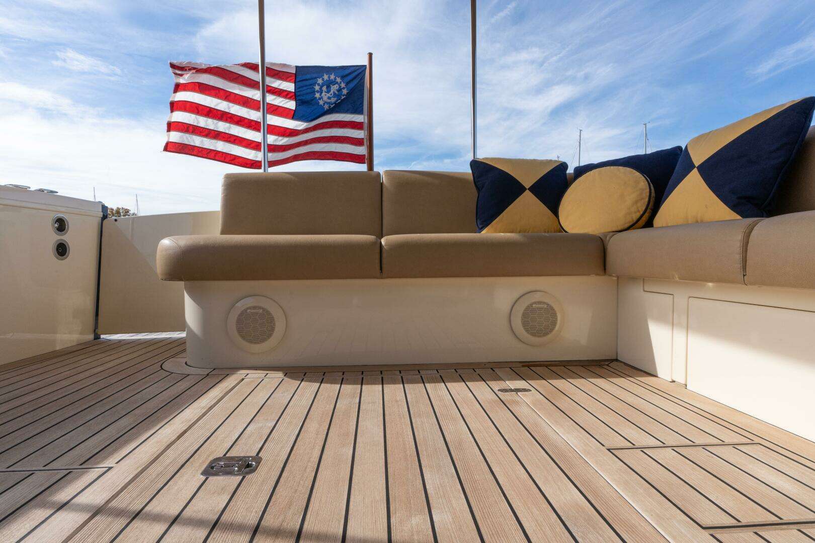 2016 Palm Beach Motor Yachts PB50 - Image 43
