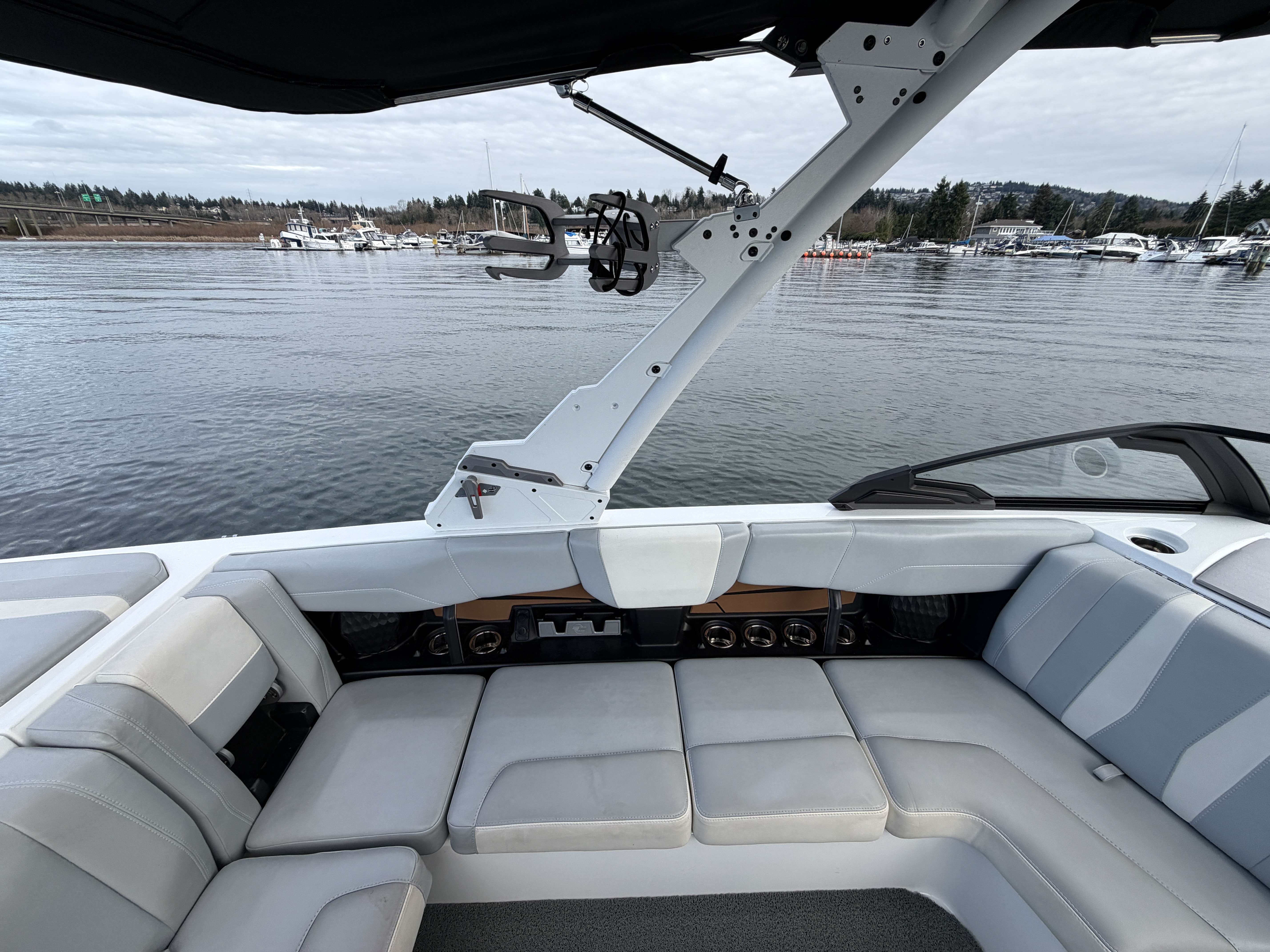 2024 Malibu Wakesetter 22 LSV - 14