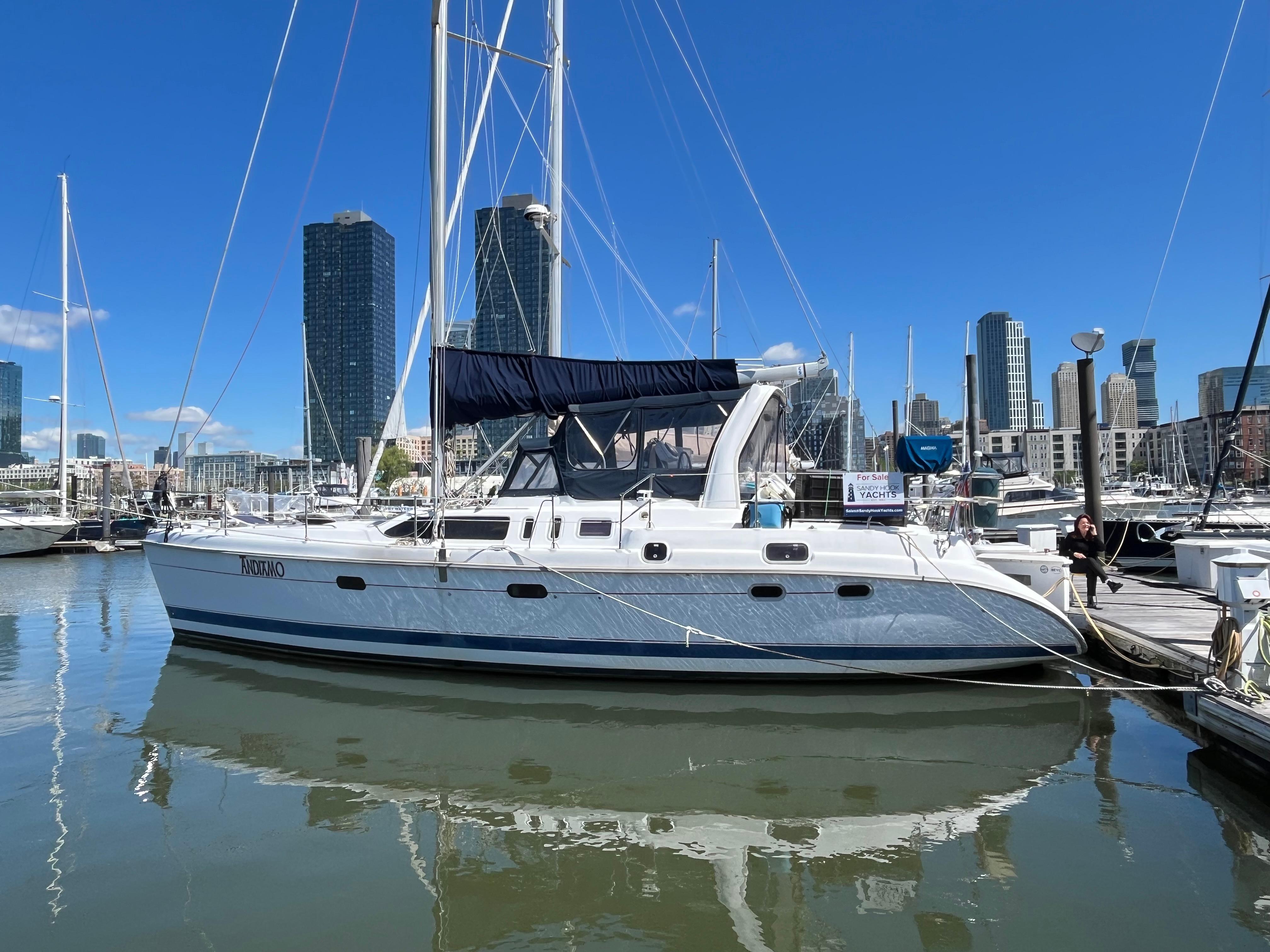 1999 Hunter Passage 450