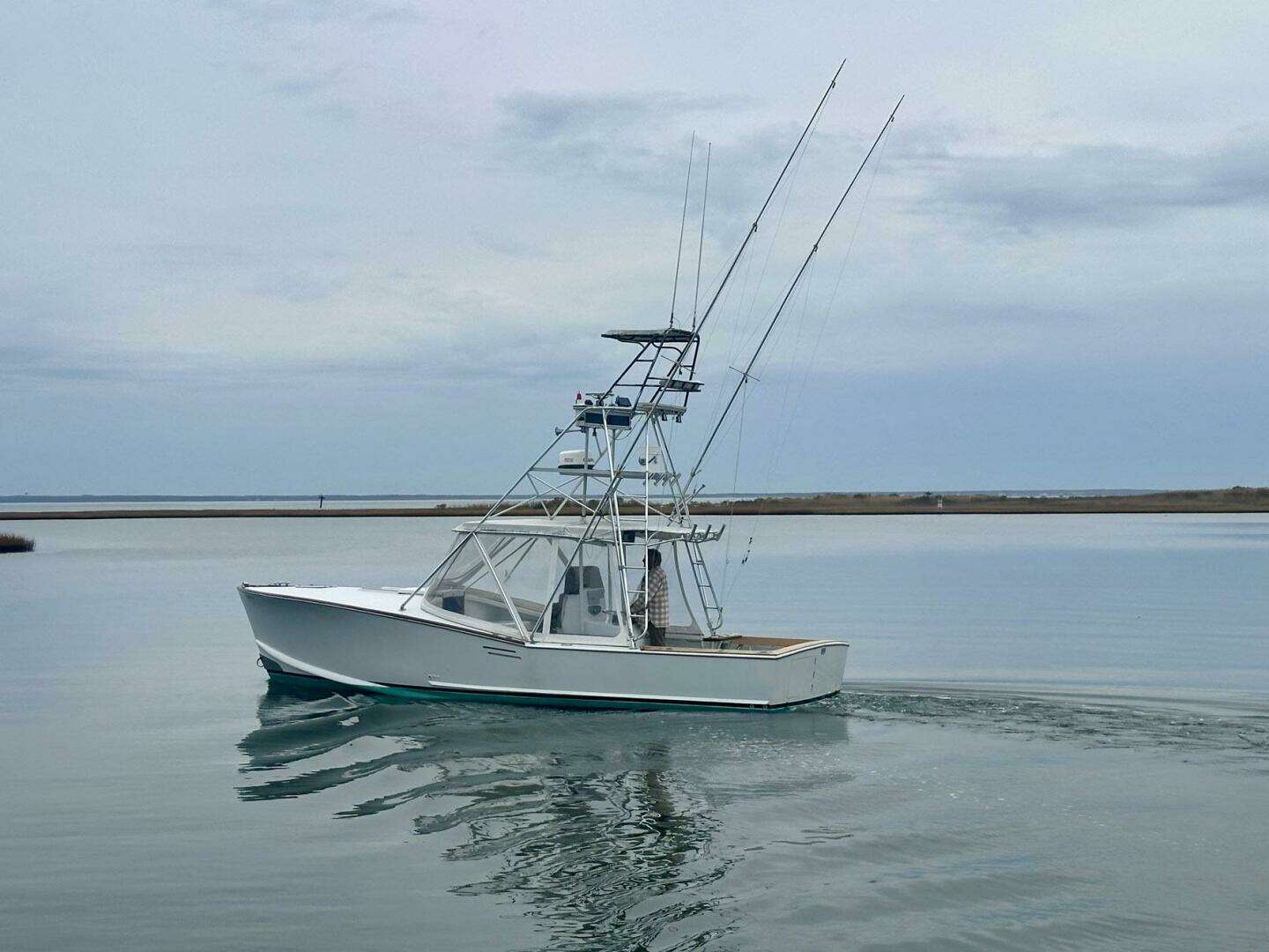 1987 Palm Beach 30 Express - Image 3