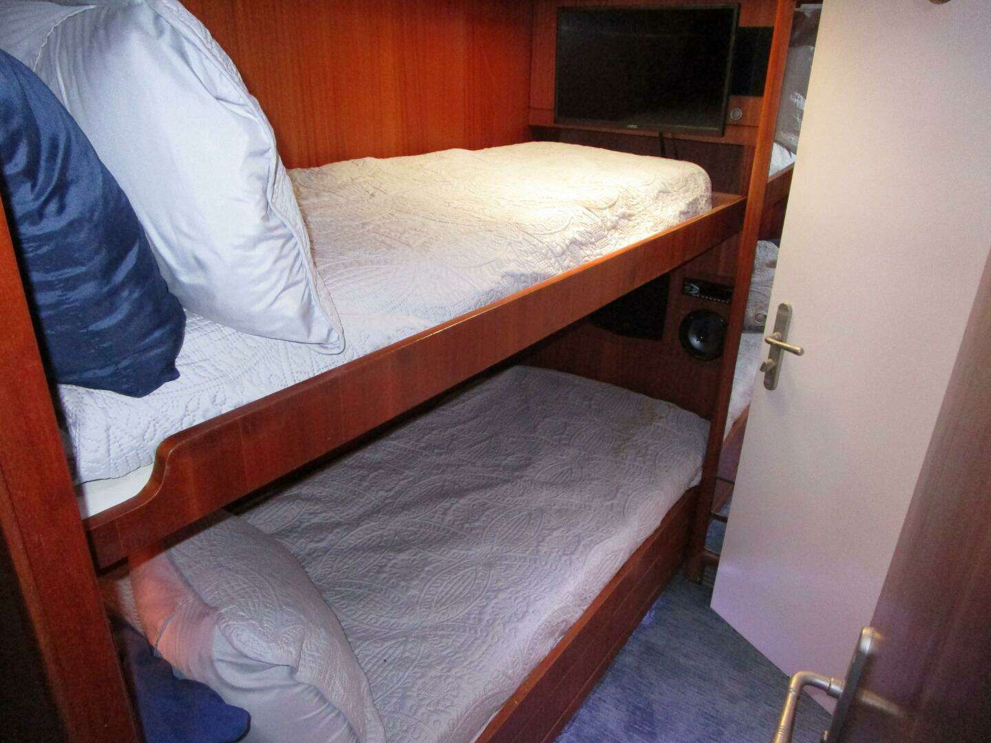 1989 Striker 62 Convertible - Image 20