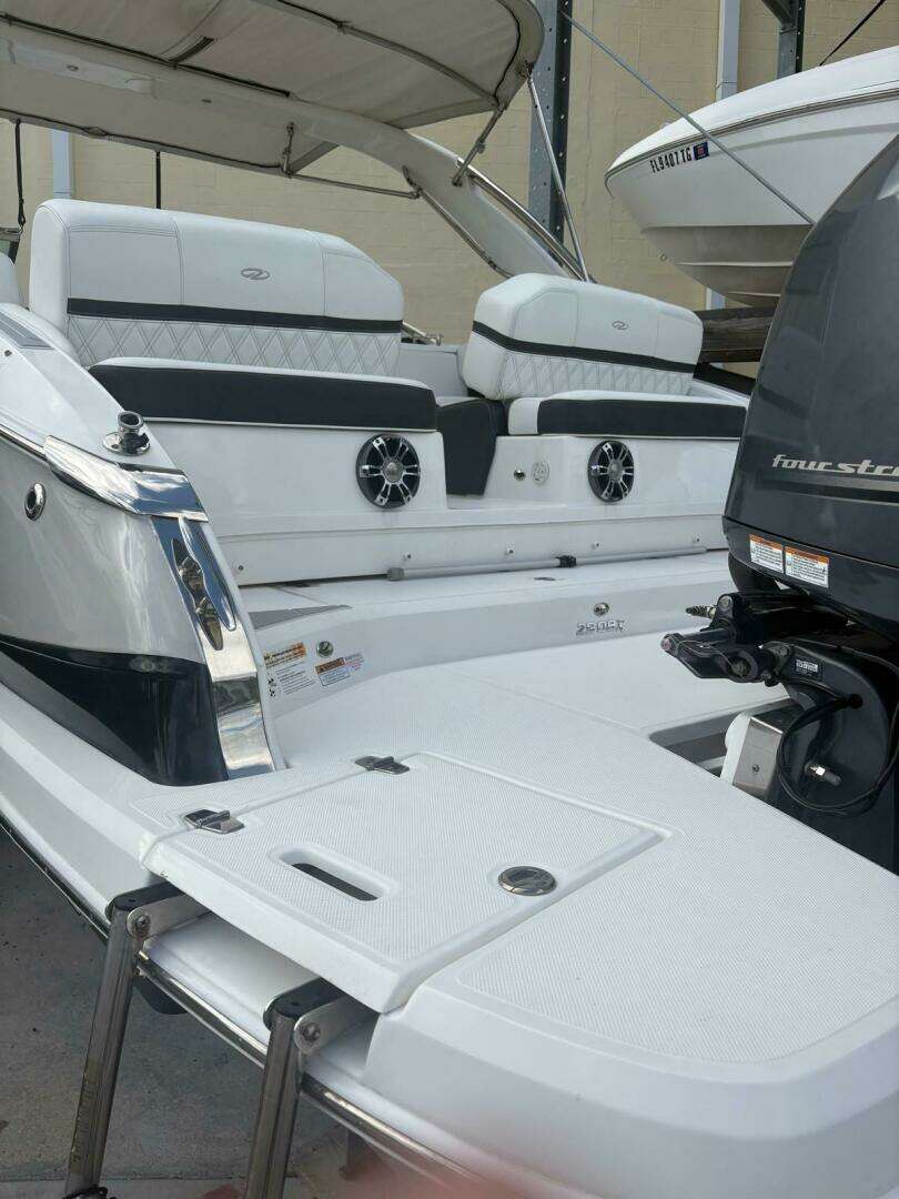 2022 Regal 29 OBX - Image 2