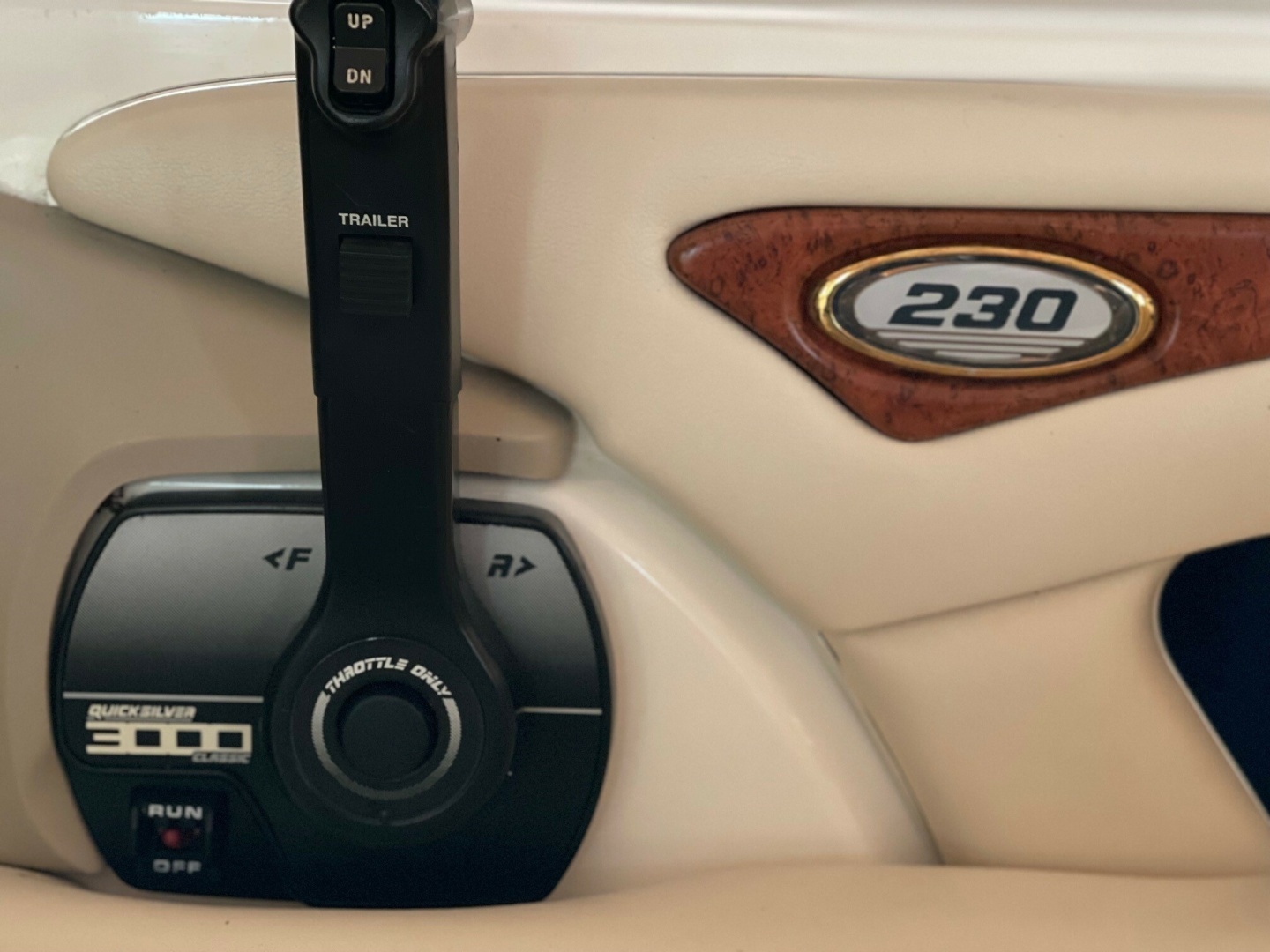 1997 Sea Ray — - Image 17