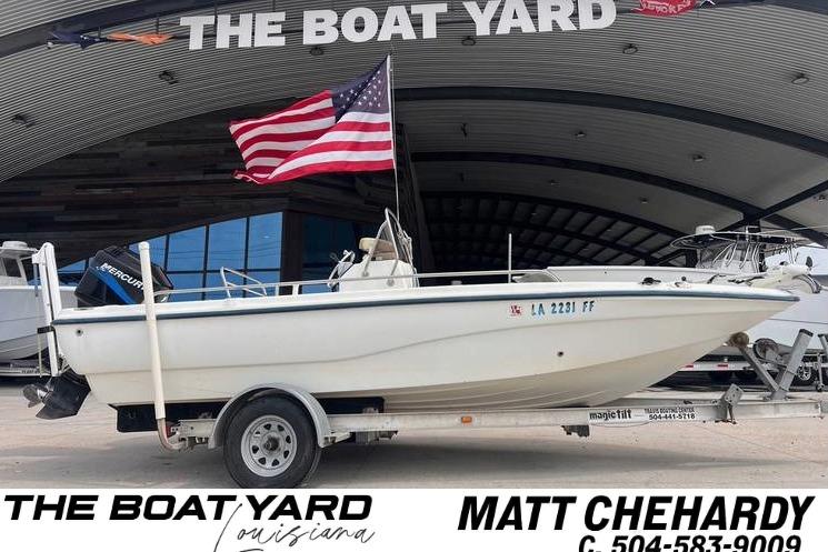2002 Fishmaster 1900