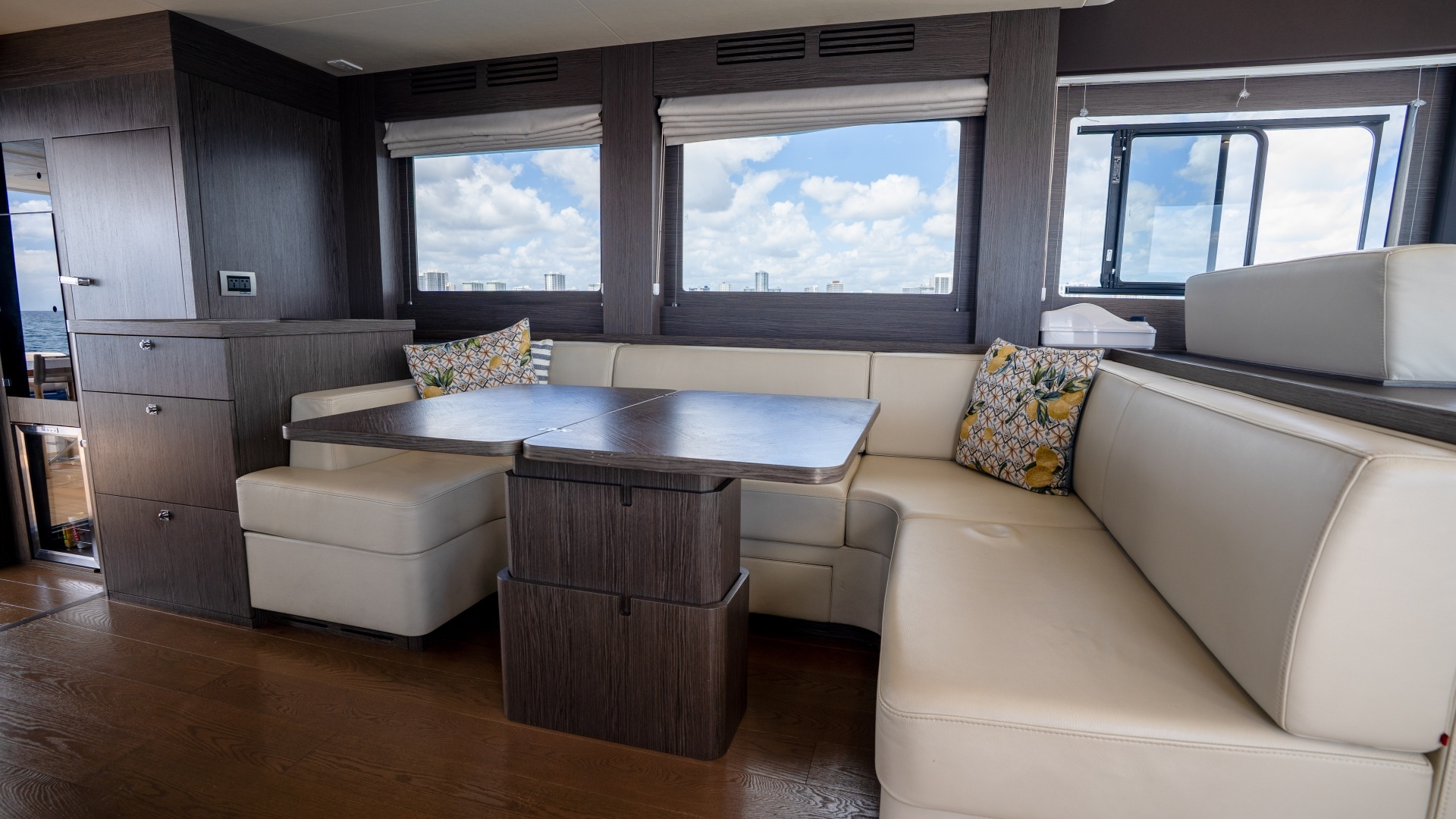 2025 Sirena 58 - Image 48