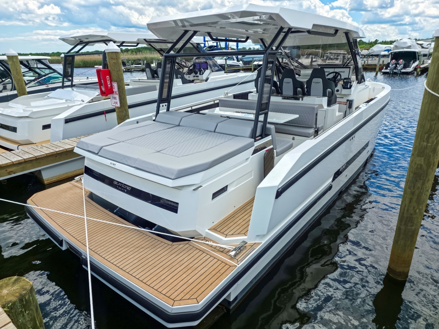 2026 De Antonio Yachts D32 - Image 13