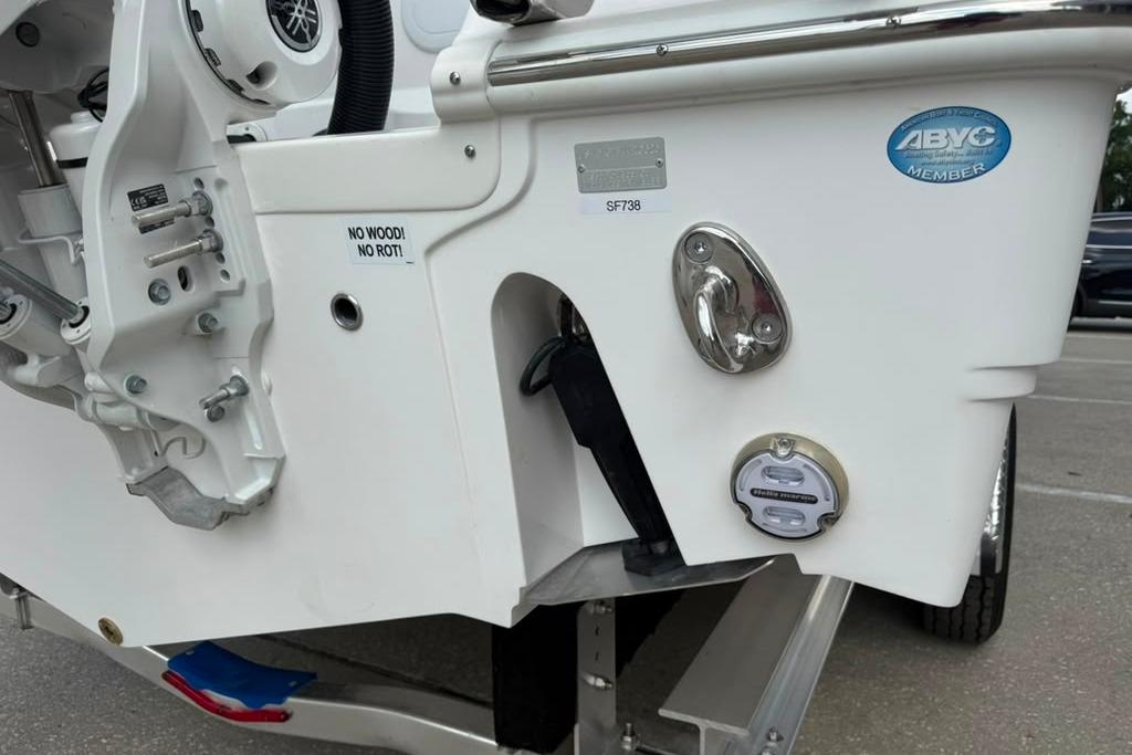 2026 Sea Fox 288 Traveler boat stern with ABYC member badge and "No Wood! No Rot!" label.
