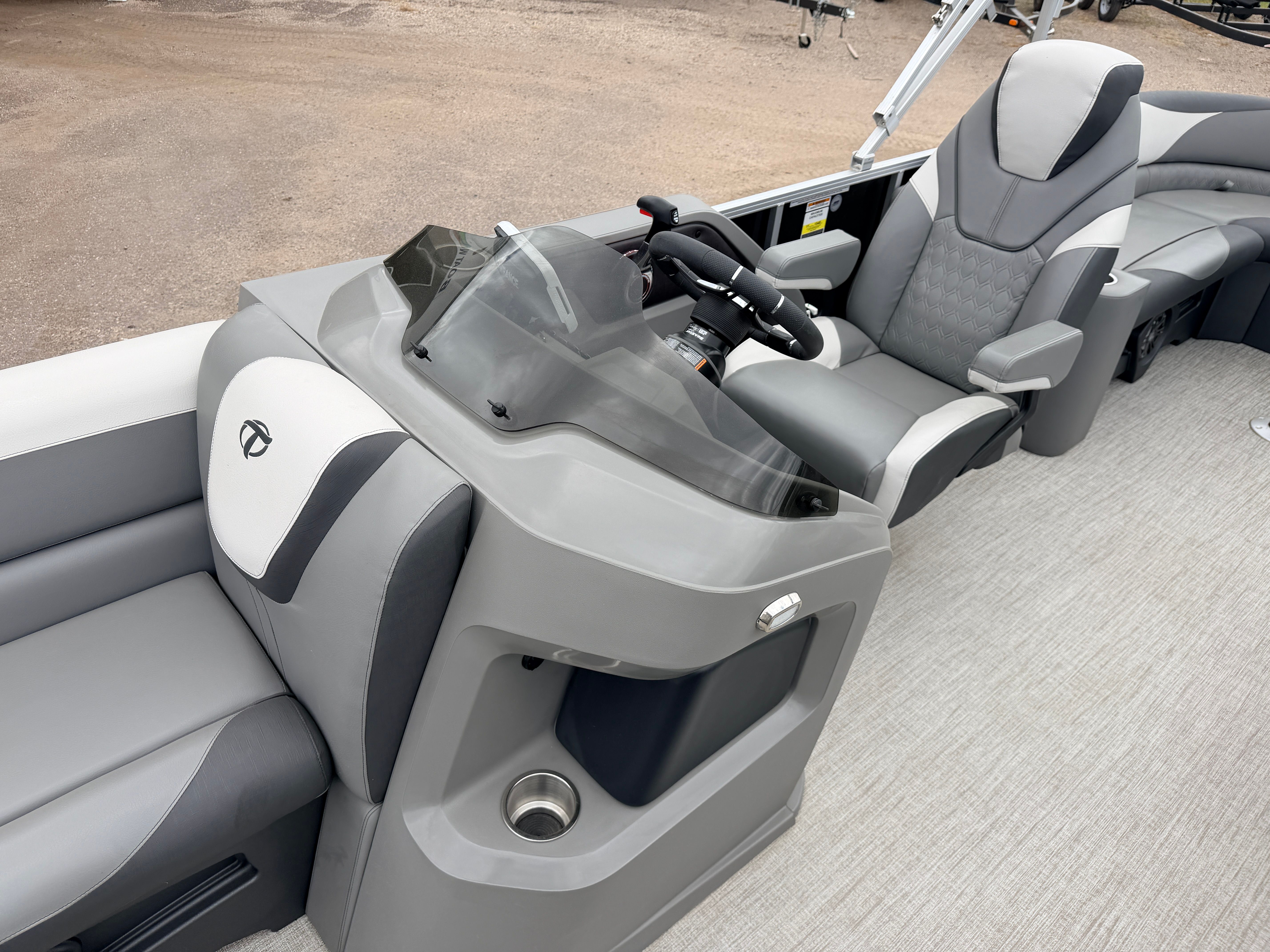 2023 Tahoe LTZ 2385 Elite & 140HP Honda 4Stroke -$39,995 - 18