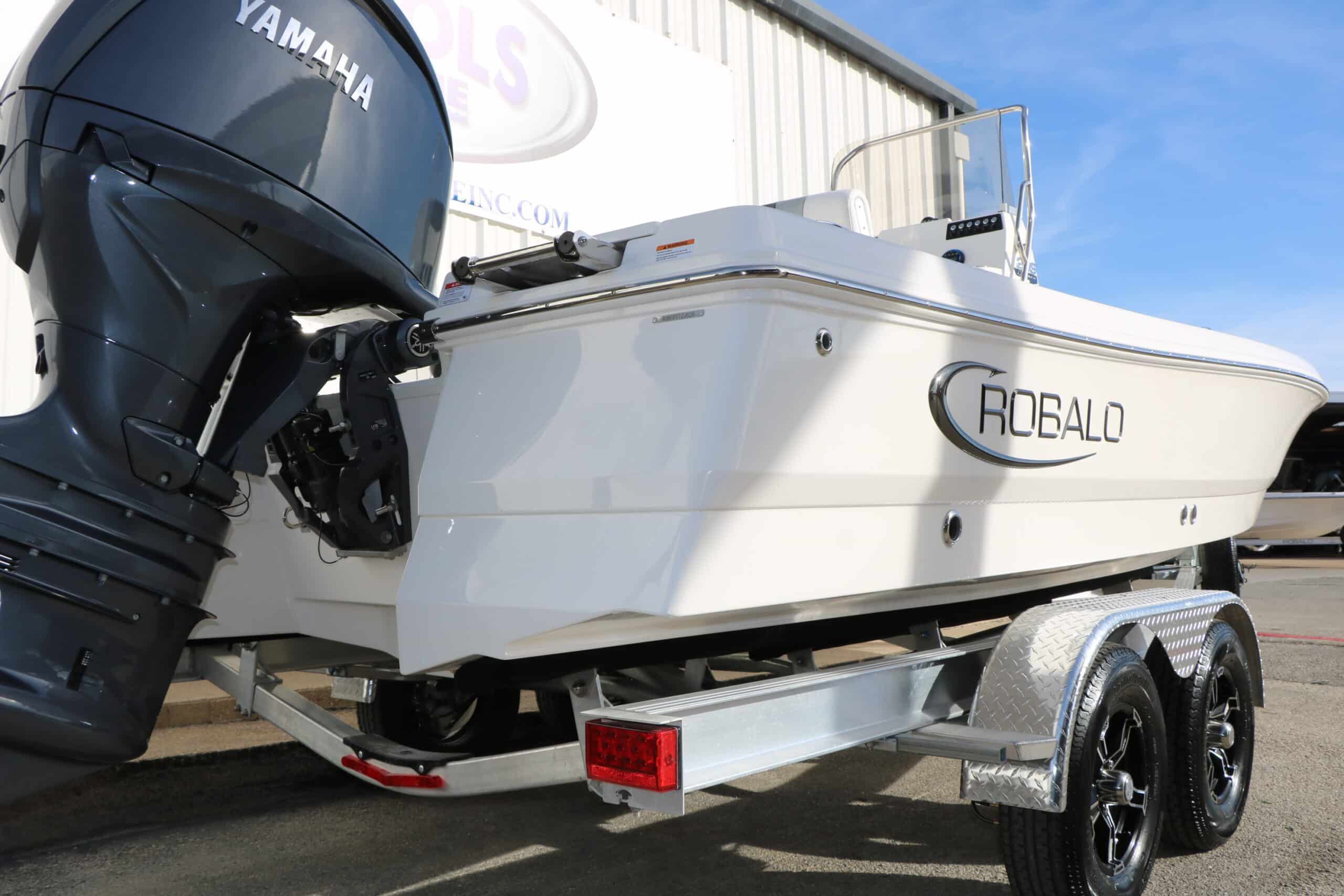 2026 Robalo 206 Cayman - 12