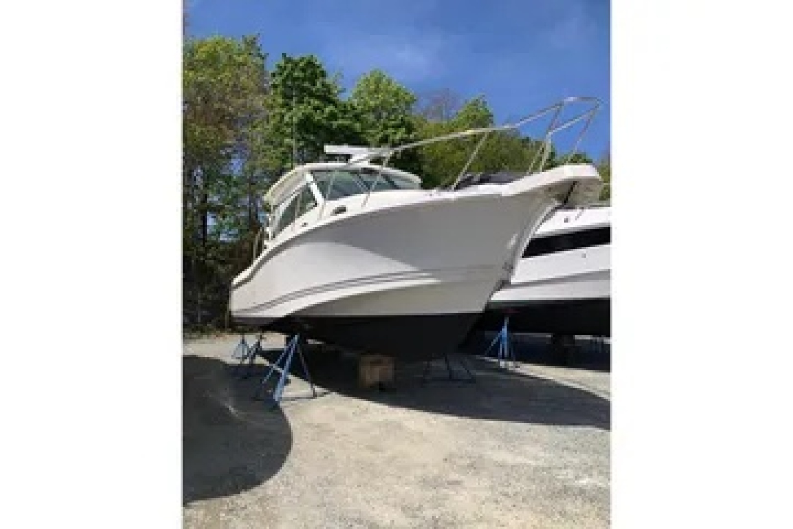 2020 Boston Whaler Conquest - Image 2