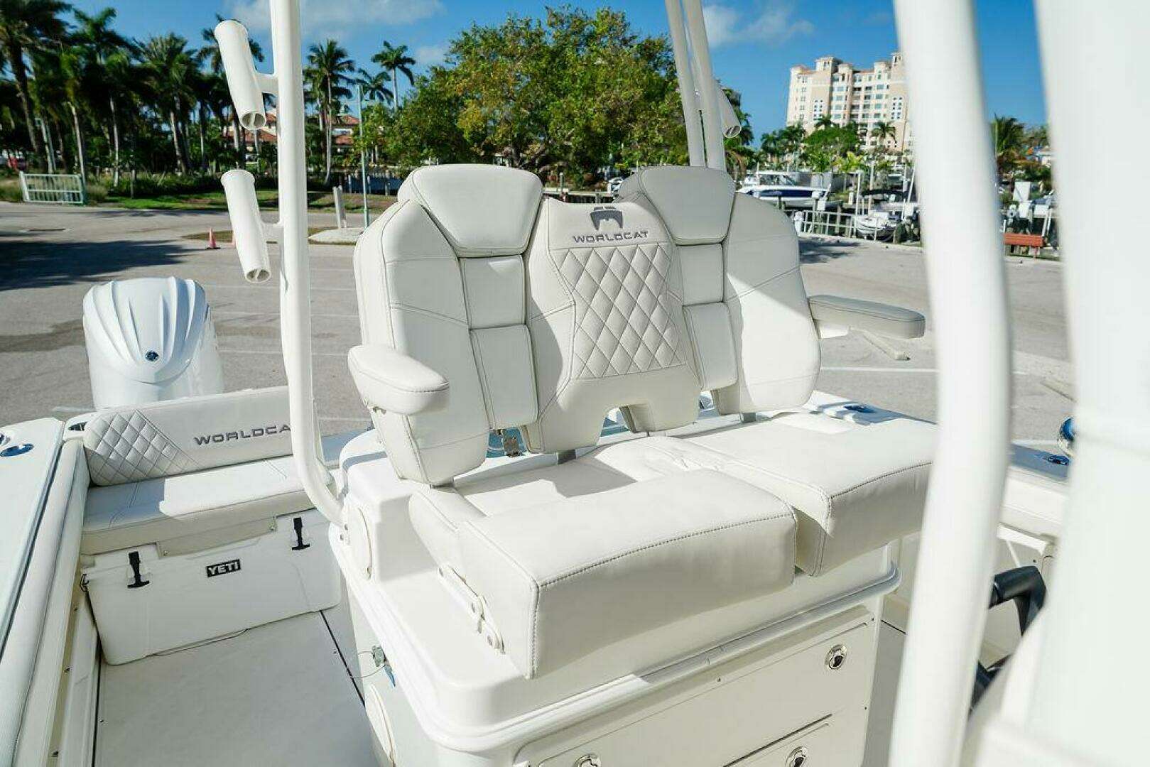 2024 World Cat 295 - Image 14