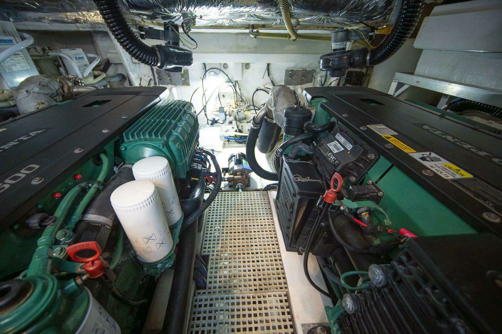 2016 Princess V48 - Image 54