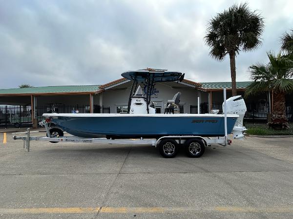 2025 Sea Pro 250 DLX