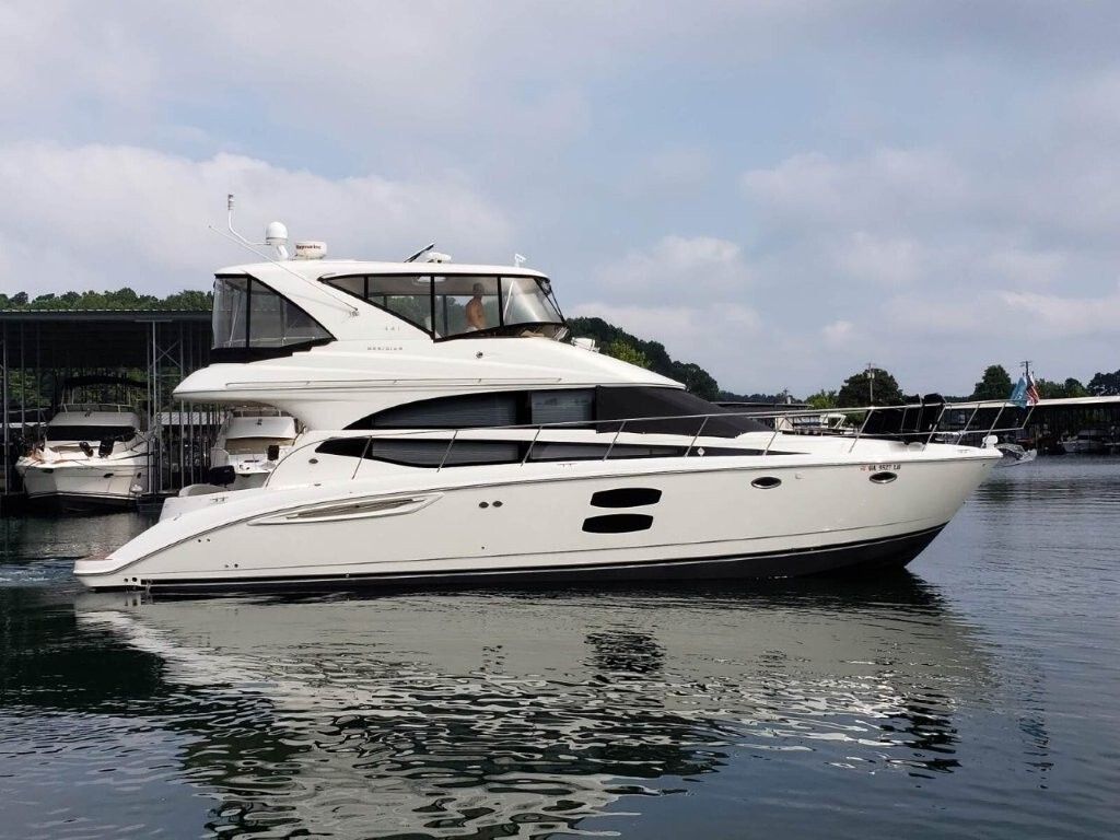 2009 Meridian 441 Sedan