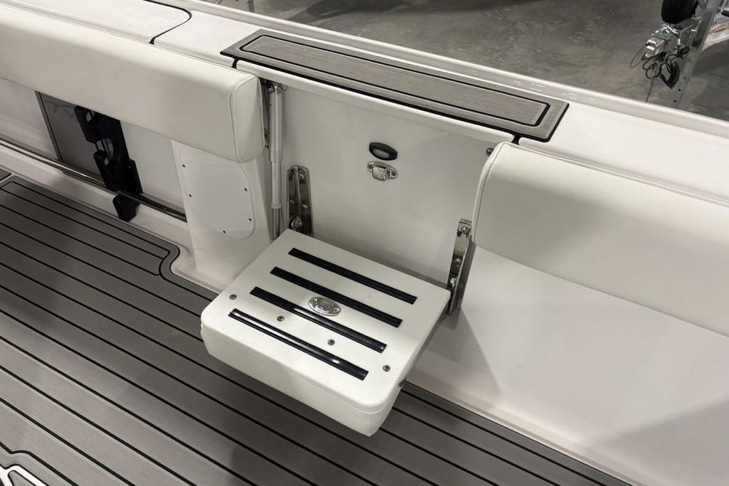 2026 Tidewater 3100 Carolina Bay boat with foldable seat and sleek deck design.