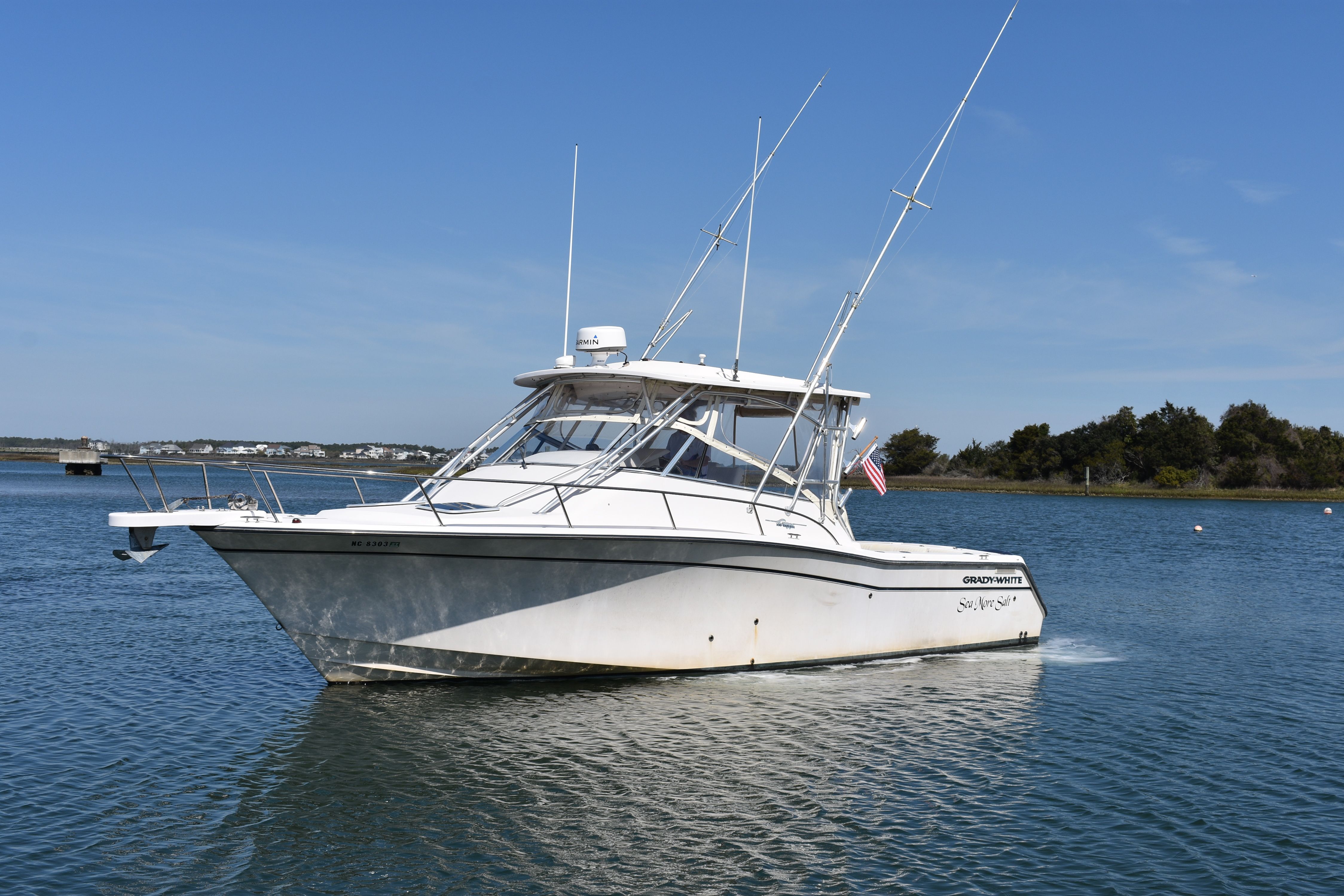 2006 Grady-White Express 330